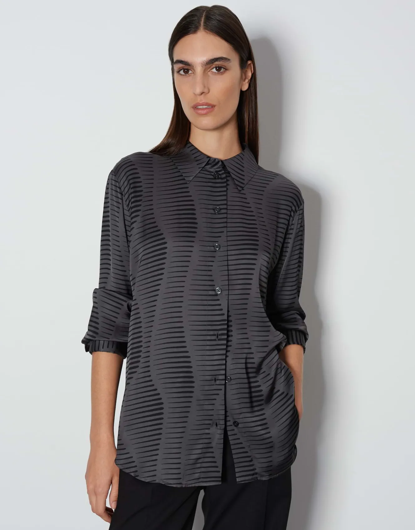 printbluse_zauryn_grau_online_bestellen_1.webp OPUS Printbluse Zauryn Grau Online Bestellen^Damen Blusen
