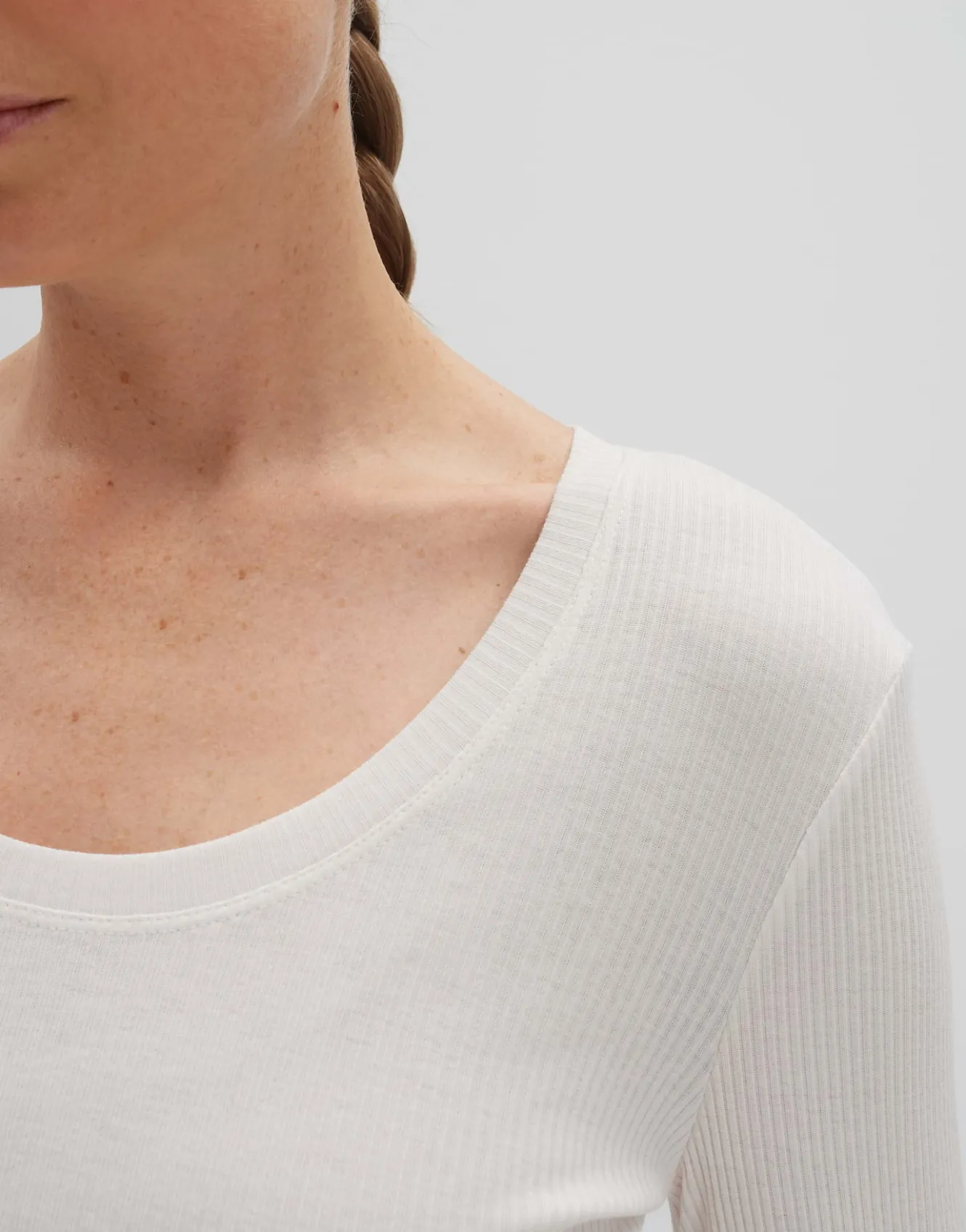 rippshirt_kelanie_wei_online_bestellen_4.webp OPUS Rippshirt Kelanie Weiß Online Bestellen^Damen Shirts
