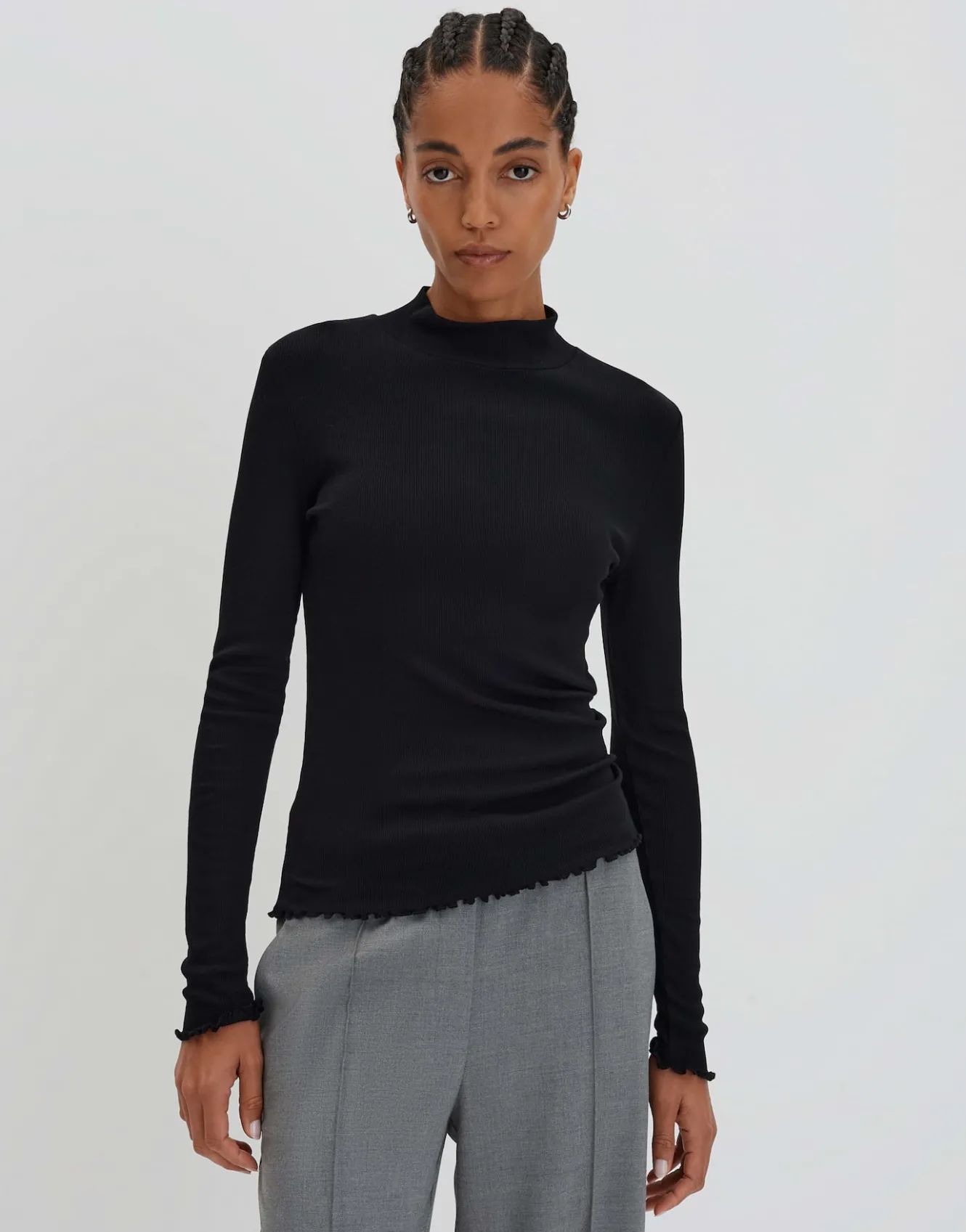 rippshirt_kinara_schwarz_online_bestellen_1.webp OPUS Rippshirt Kinara Schwarz Online Bestellen^Damen Basics | Shirts