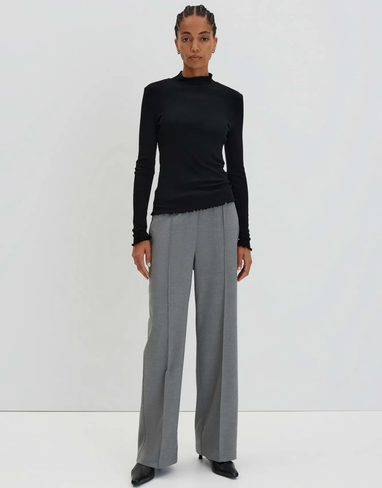 rippshirt_kinara_schwarz_online_bestellen_5.webp OPUS Rippshirt Kinara Schwarz Online Bestellen^Damen Basics | Shirts