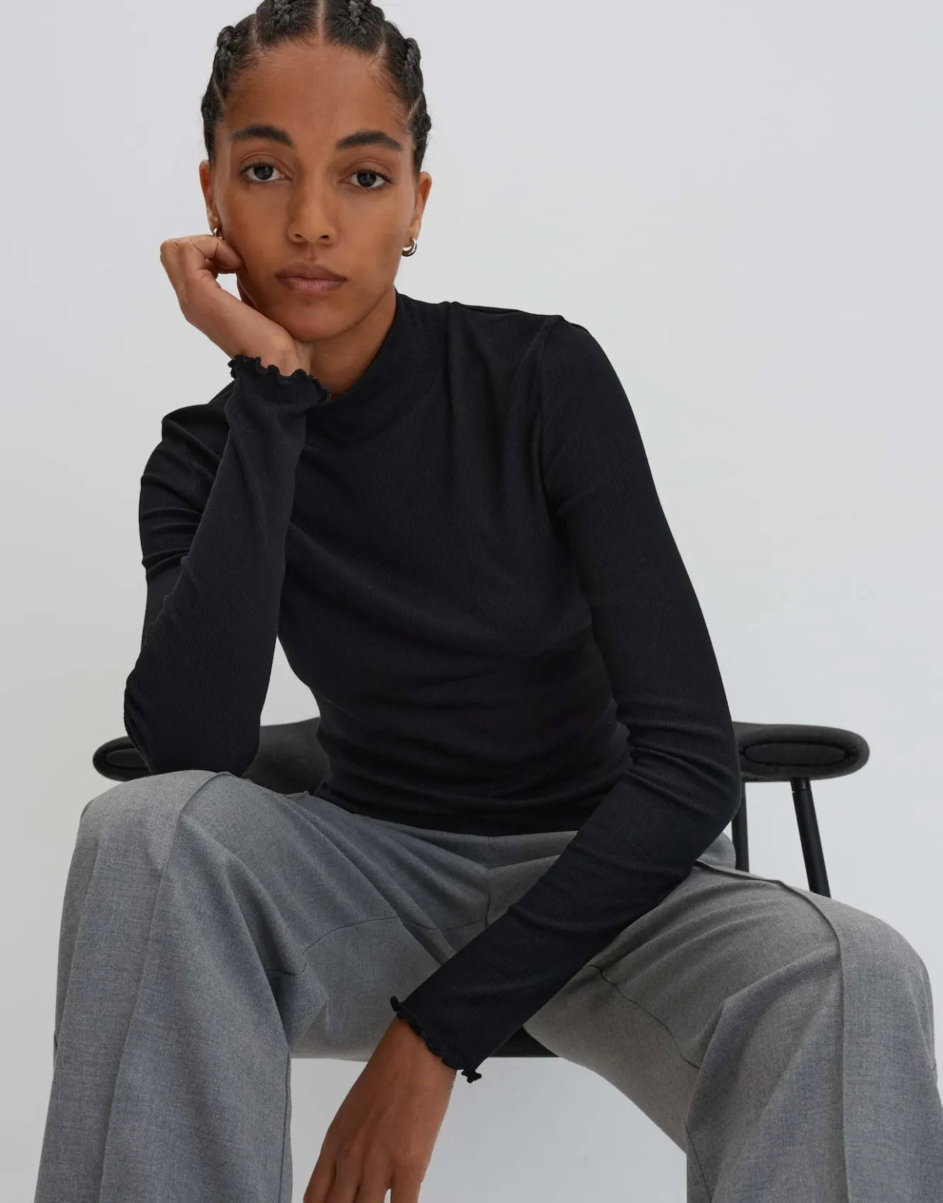 rippshirt_kinara_schwarz_online_bestellen_8.webp OPUS Rippshirt Kinara Schwarz Online Bestellen^Damen Basics | Shirts