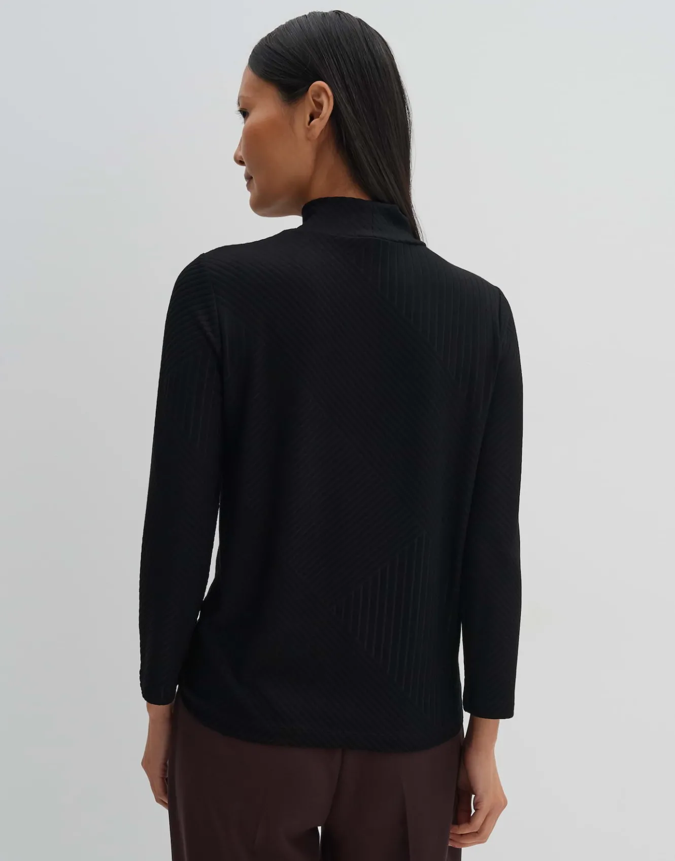 rollkragenshirt_keyama_schwarz_online_bestellen_2.webp OPUS Rollkragenshirt Keyama Schwarz Online Bestellen^Damen Shirts
