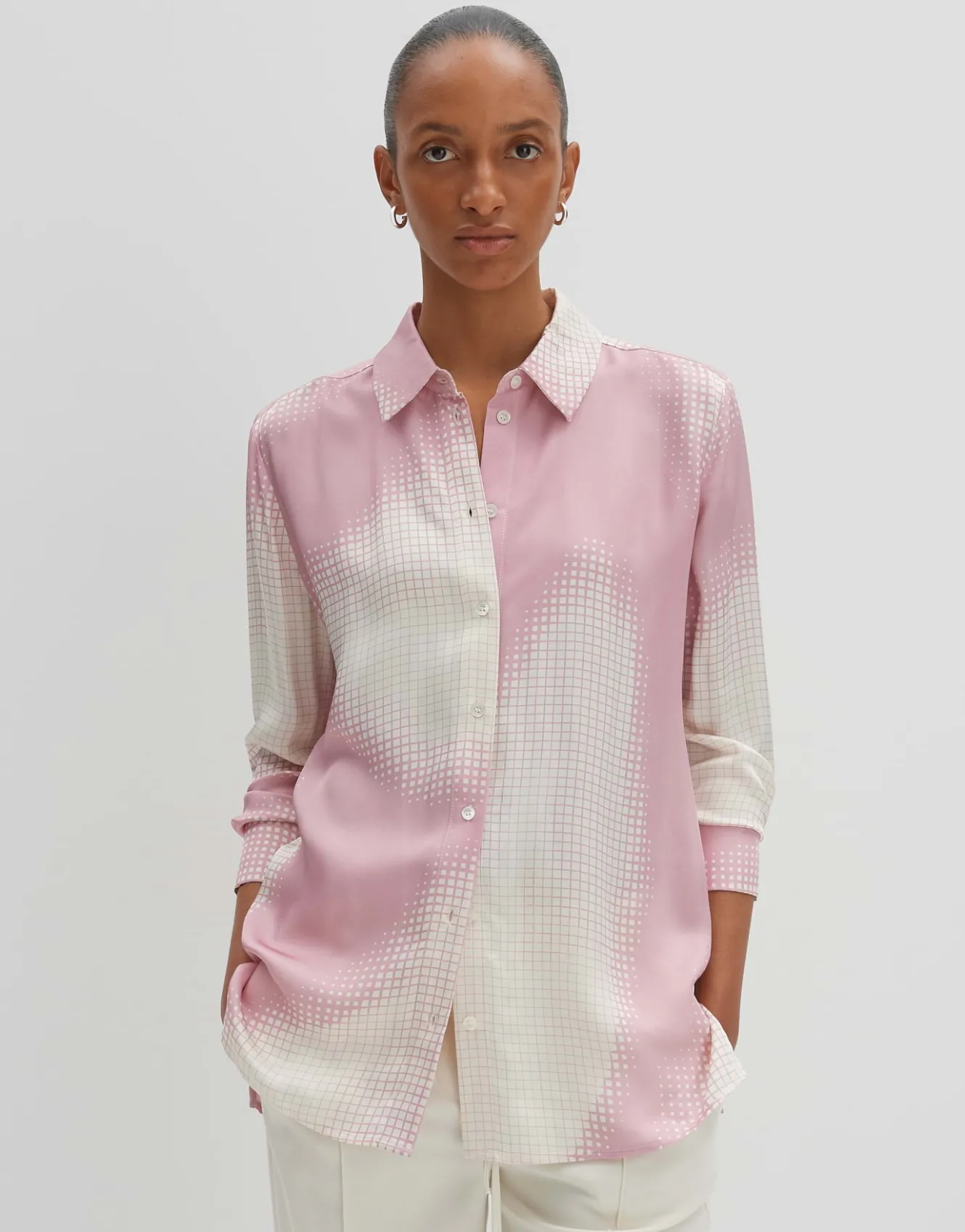 satinbluse_zisakia_ros_online_bestellen_1.webp OPUS Satinbluse Zisakia Rosé Online Bestellen^Damen Blusen