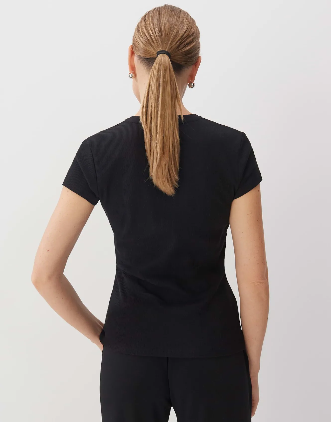 shirt_kleoh_detail_schwarz_online_bestellen_2.webp OPUS Shirt Kleoh Detail Schwarz Online Bestellen^Damen Basics | Shirts