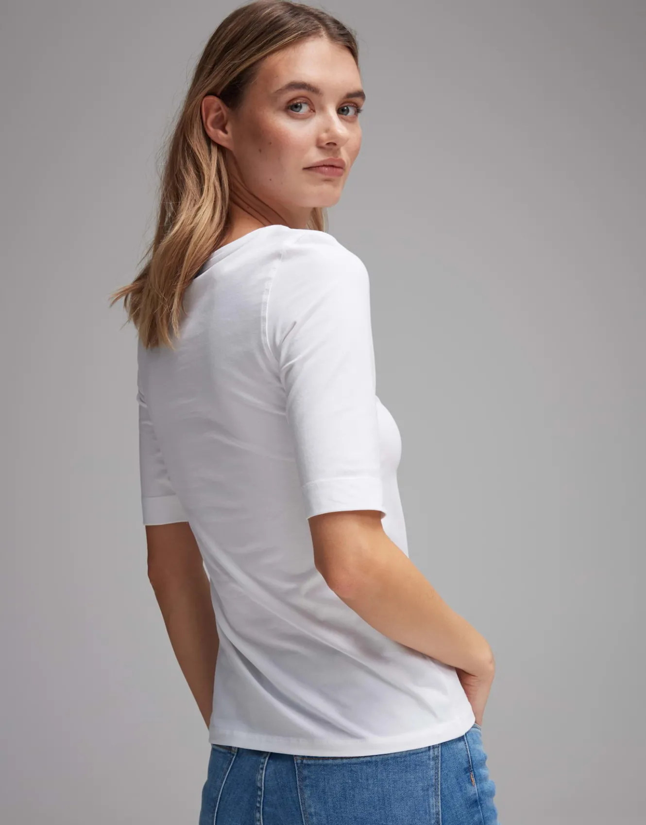 shirt_serta_wei_online_bestellen_2.webp OPUS Shirt Serta Weiß Online Bestellen^Damen Basics | Shirts