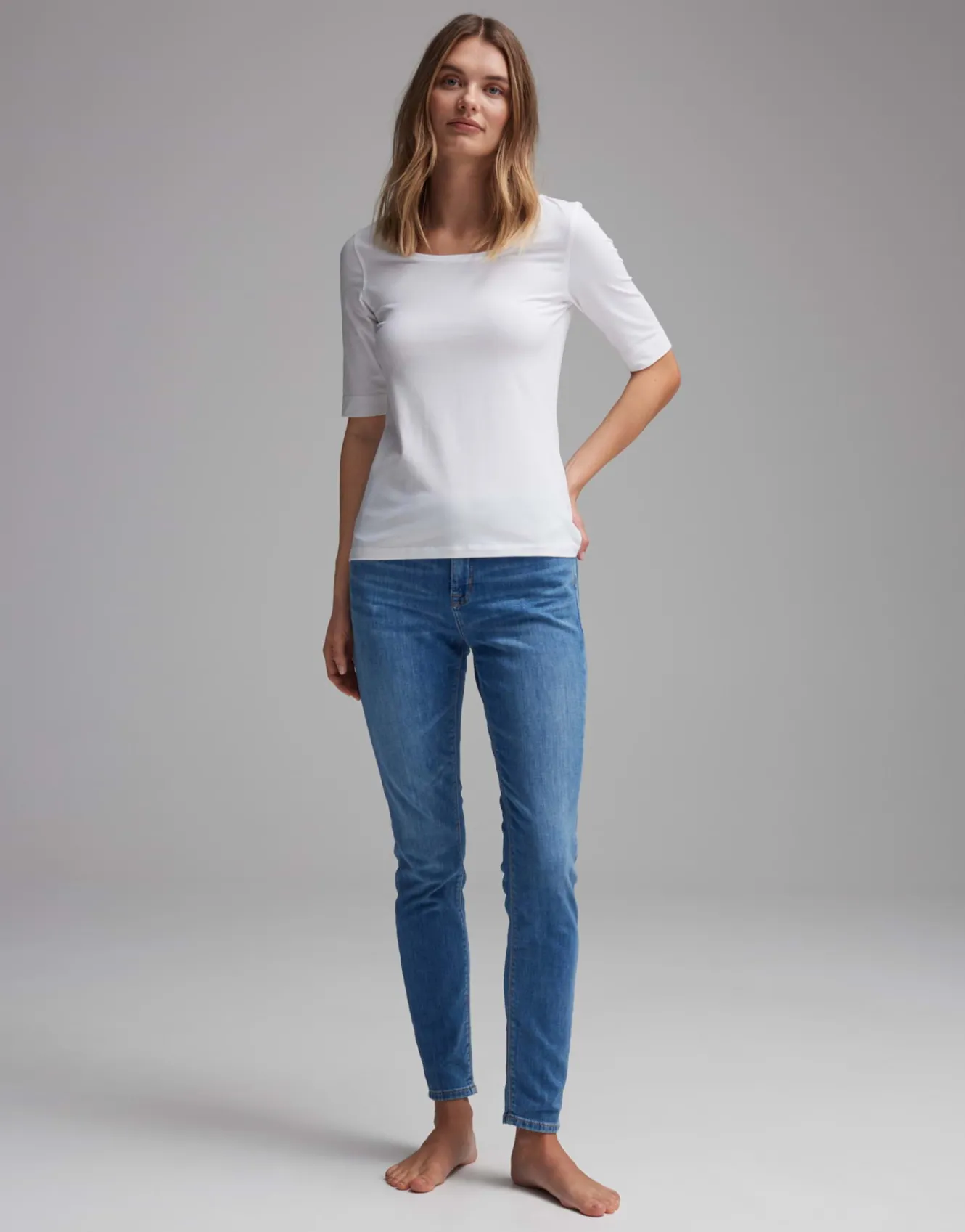 shirt_serta_wei_online_bestellen_4.webp OPUS Shirt Serta Weiß Online Bestellen^Damen Basics | Shirts