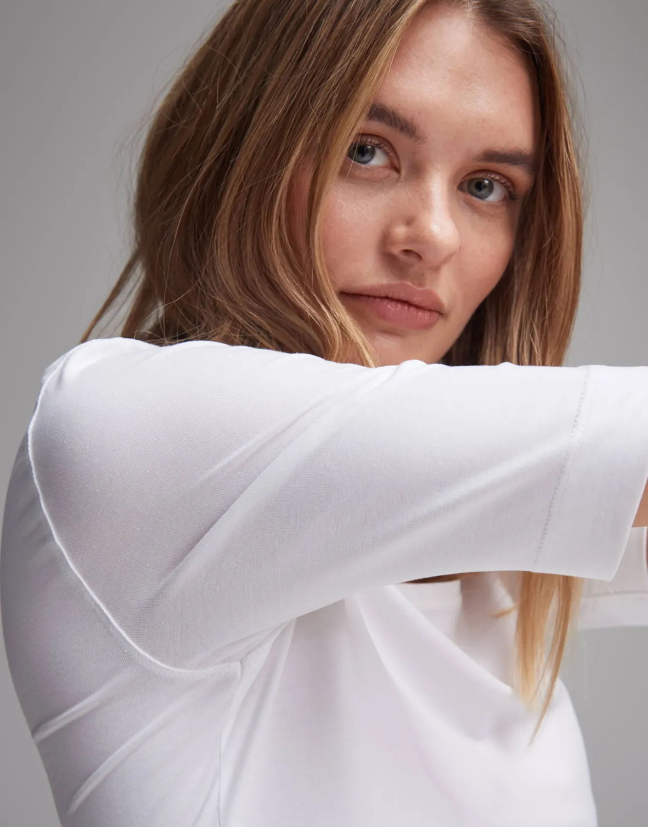 shirt_serta_wei_online_bestellen_6.webp OPUS Shirt Serta Weiß Online Bestellen^Damen Basics | Shirts