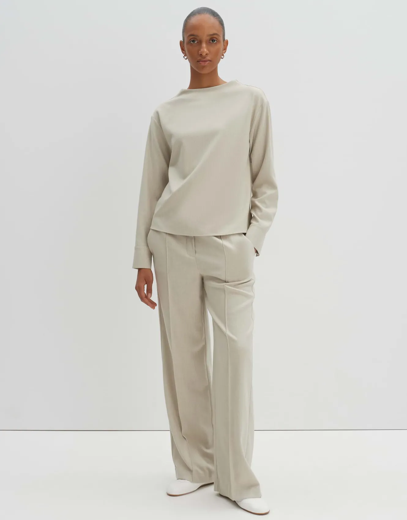 shirtbluse_zalene_beige_online_bestellen_5.webp OPUS Shirtbluse Zalene Beige Online Bestellen^Damen Blusen