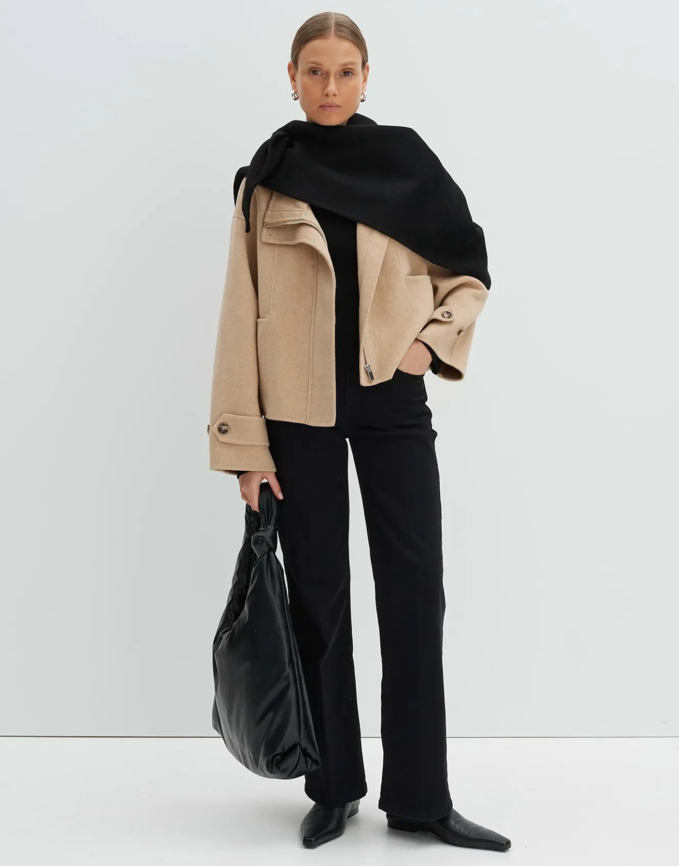 shopper_belonda_bag_schwarz_online_bestellen_2.webp OPUS Shopper Belonda Bag Schwarz Online Bestellen^Damen Accessoires
