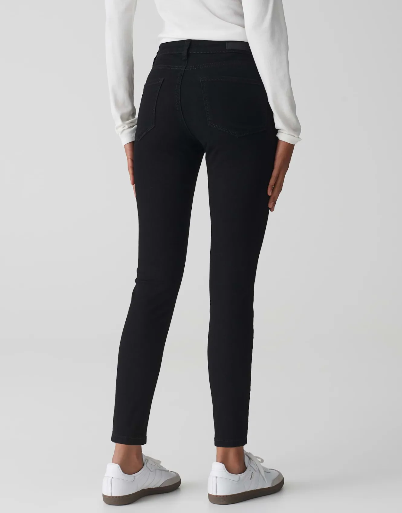 skinny_jeans_elma_black_schwarz_online_bestellen_2.webp OPUS Skinny Jeans Elma Schwarz Online Bestellen^Damen Jeans