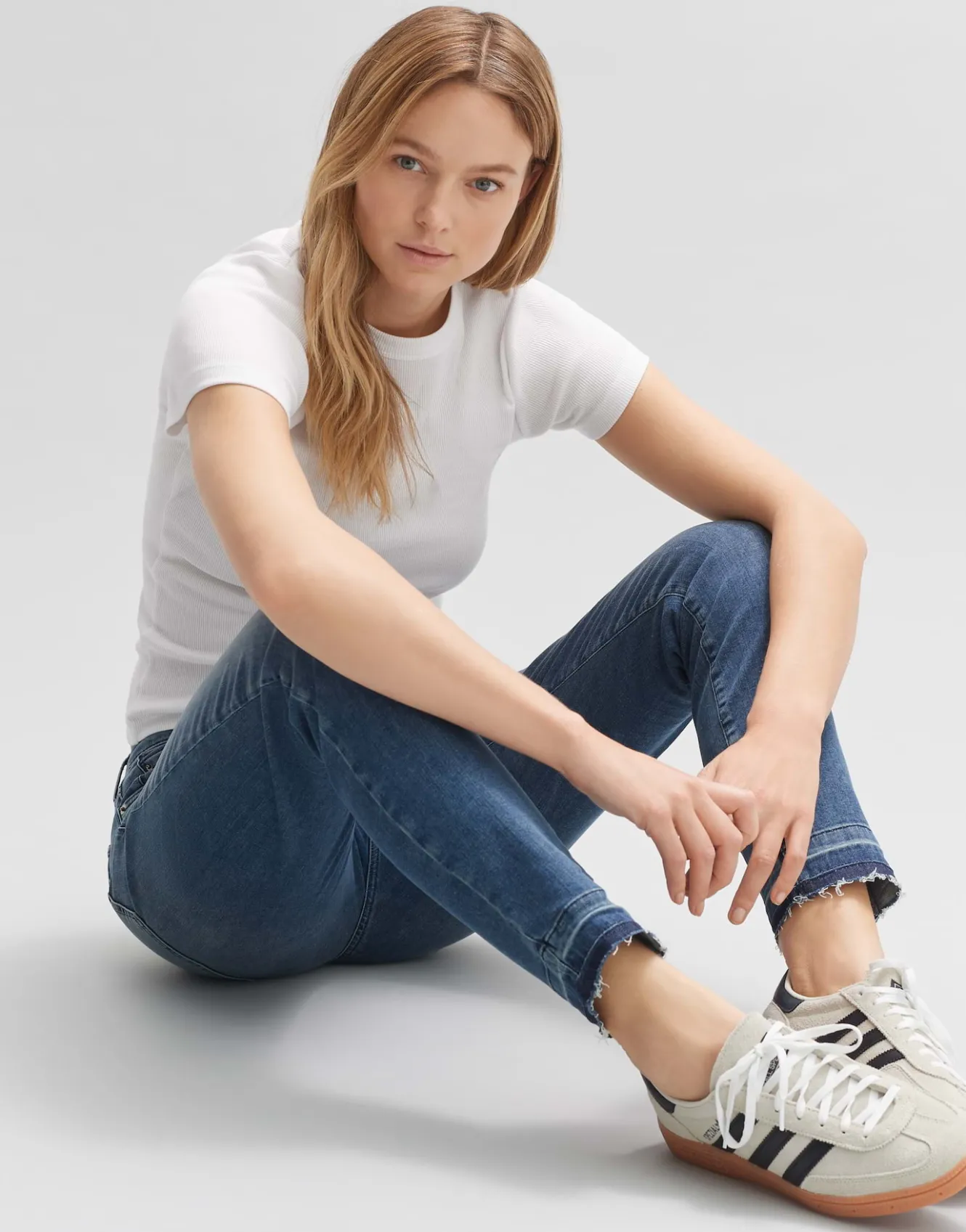 slim_jeans_evita_urban_blau_online_bestellen_9.webp OPUS Slim Jeans Evita Urban Blau Online Bestellen^Damen Jeans