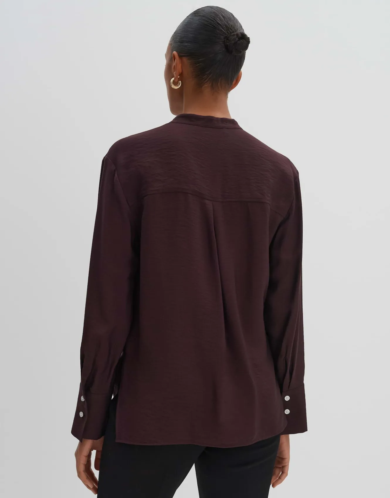 stehkragenbluse_ziano_rot_online_bestellen_2.webp OPUS Stehkragenbluse Ziano Rot Online Bestellen^Damen Blusen
