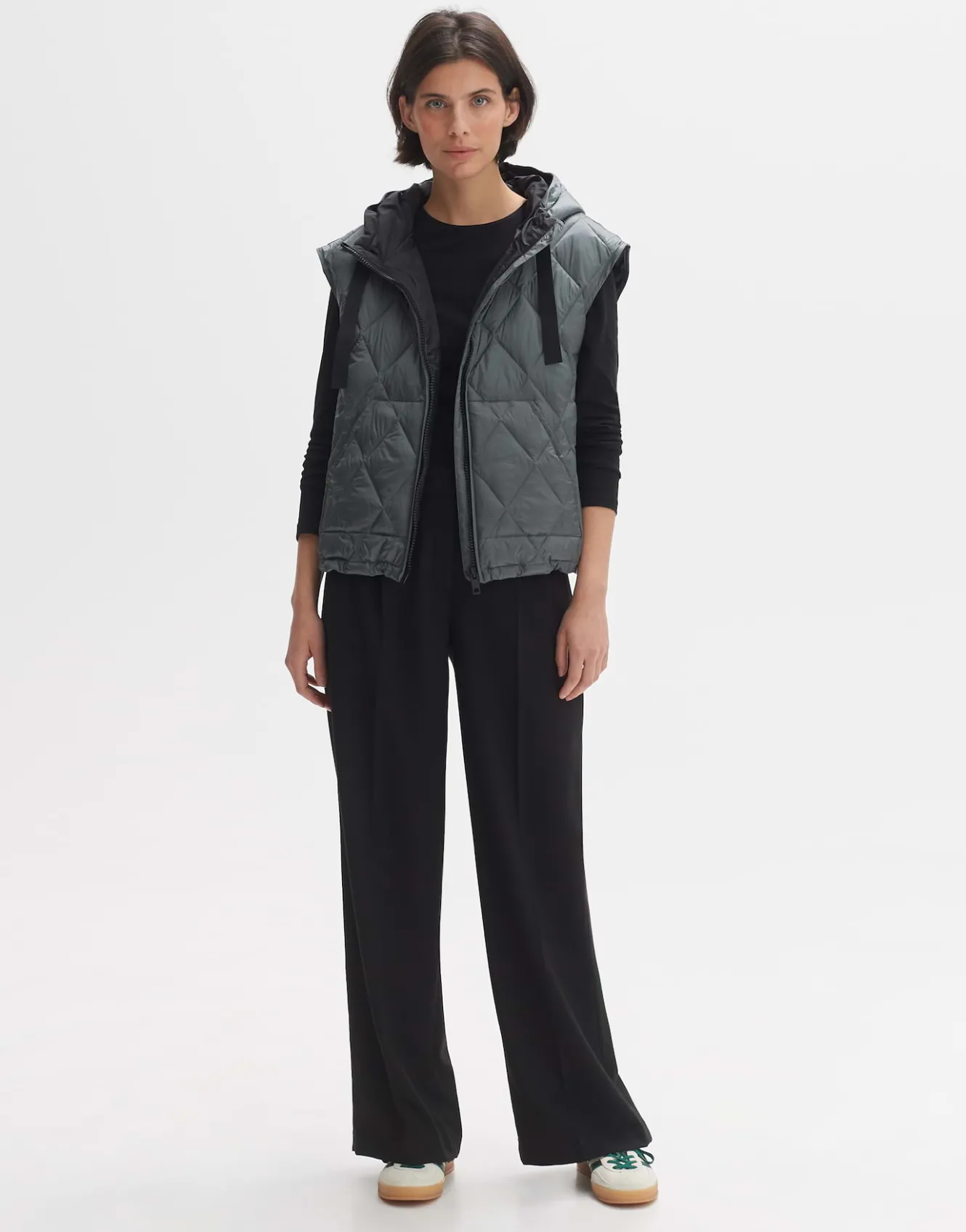 steppweste_worlanda_grn_online_bestellen_4.webp OPUS Steppweste Worlanda Grün Online Bestellen^Damen Blazer / Westen