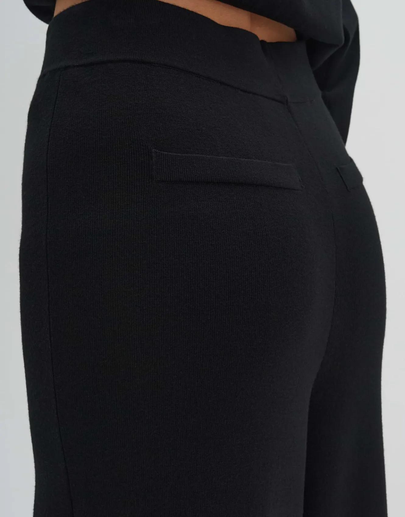 strickhose_cosyma_schwarz_online_bestellen_4.webp OPUS Strickhose Cosyma Schwarz Online Bestellen^Damen Hosen