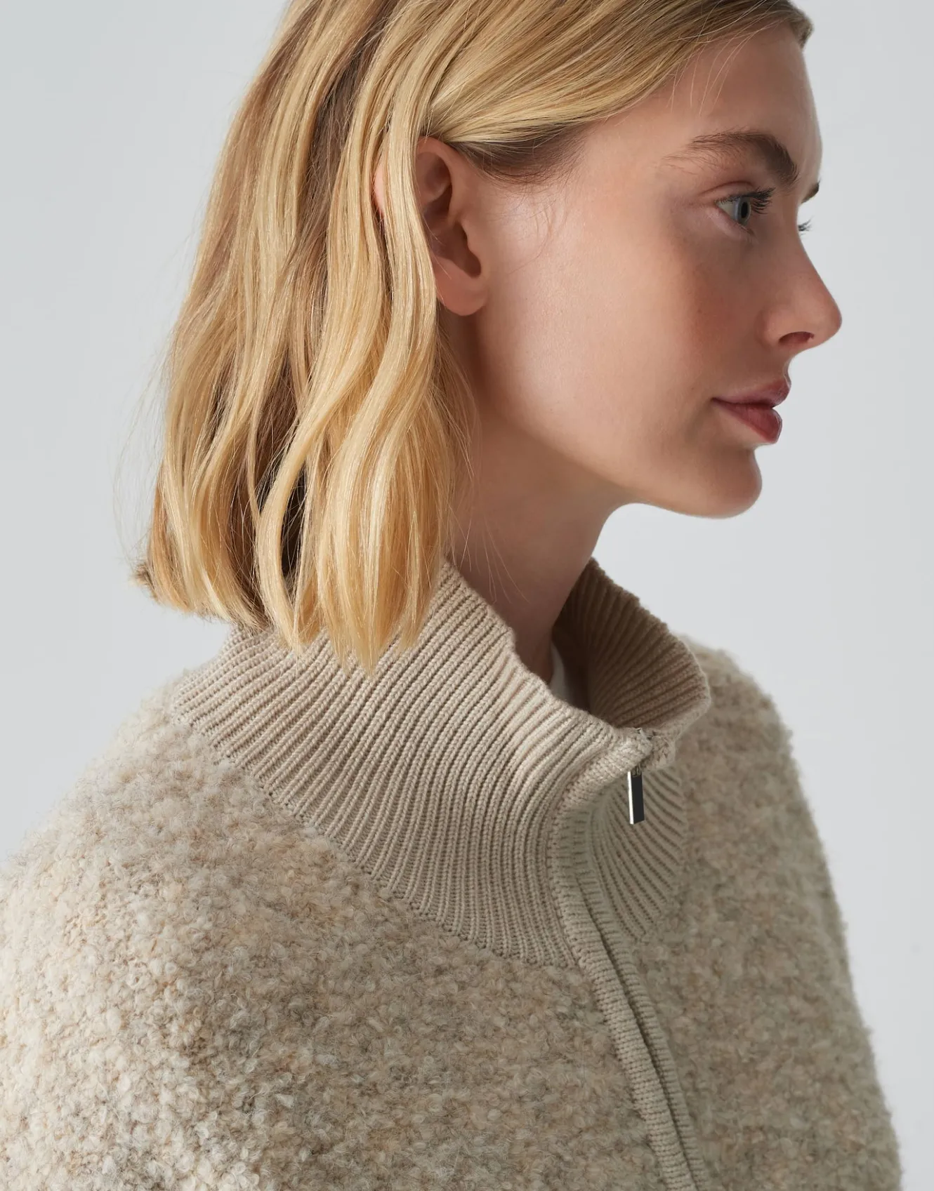 strickjacke_darila_beige_online_bestellen_4.webp OPUS Strickjacke Darila Beige Online Bestellen^Damen Strick