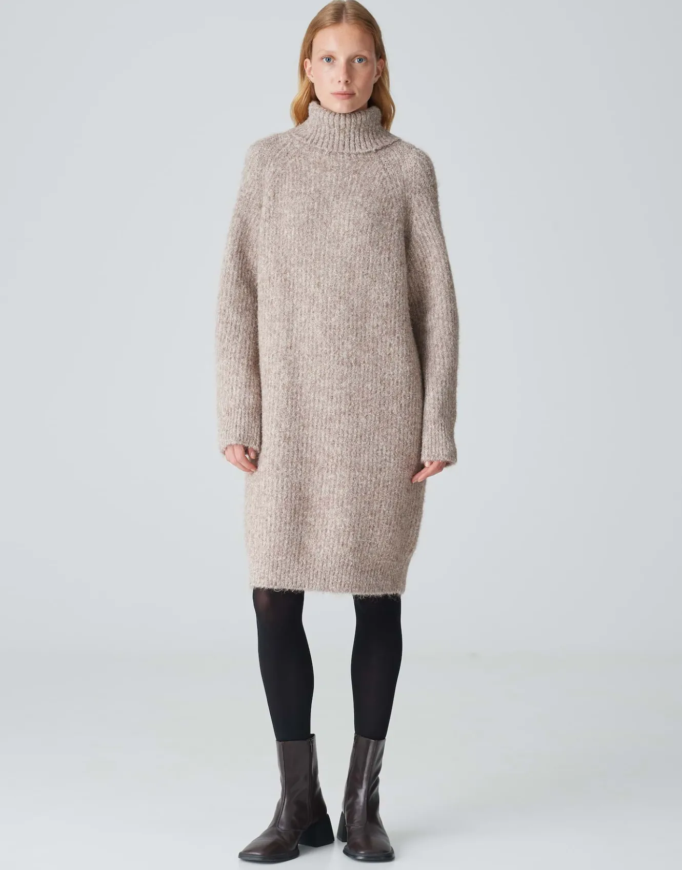 strickkleid_wakona_braun_online_bestellen_1.webp OPUS Strickkleid Wakona Braun Online Bestellen^Damen Strick | Kleider
