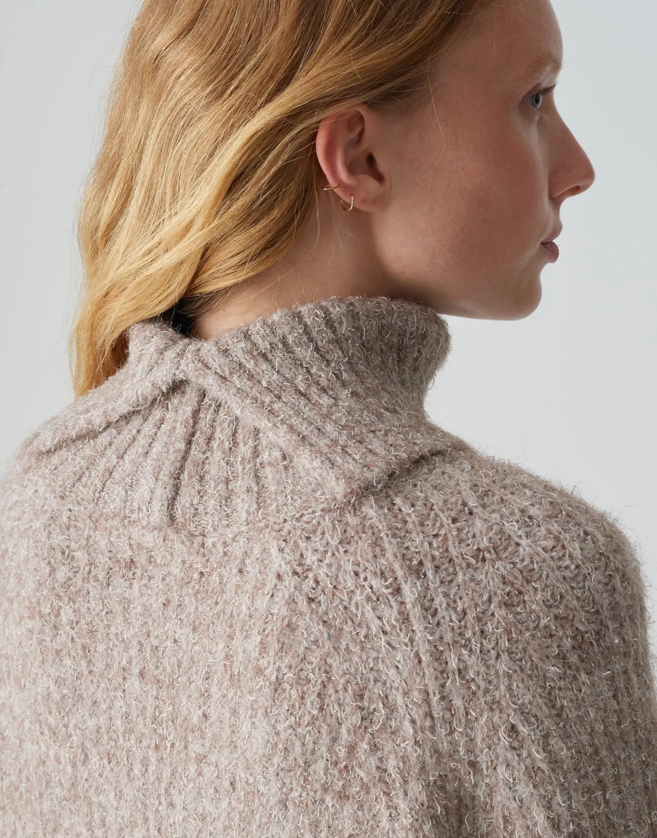 strickkleid_wakona_braun_online_bestellen_3.webp OPUS Strickkleid Wakona Braun Online Bestellen^Damen Strick | Kleider