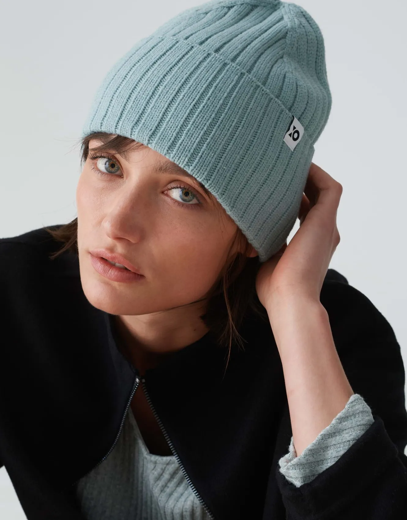 strickmtze_adela_cap_blau_online_bestellen_1.webp OPUS Strickmütze Adela Cap Blau Online Bestellen^Damen Accessoires