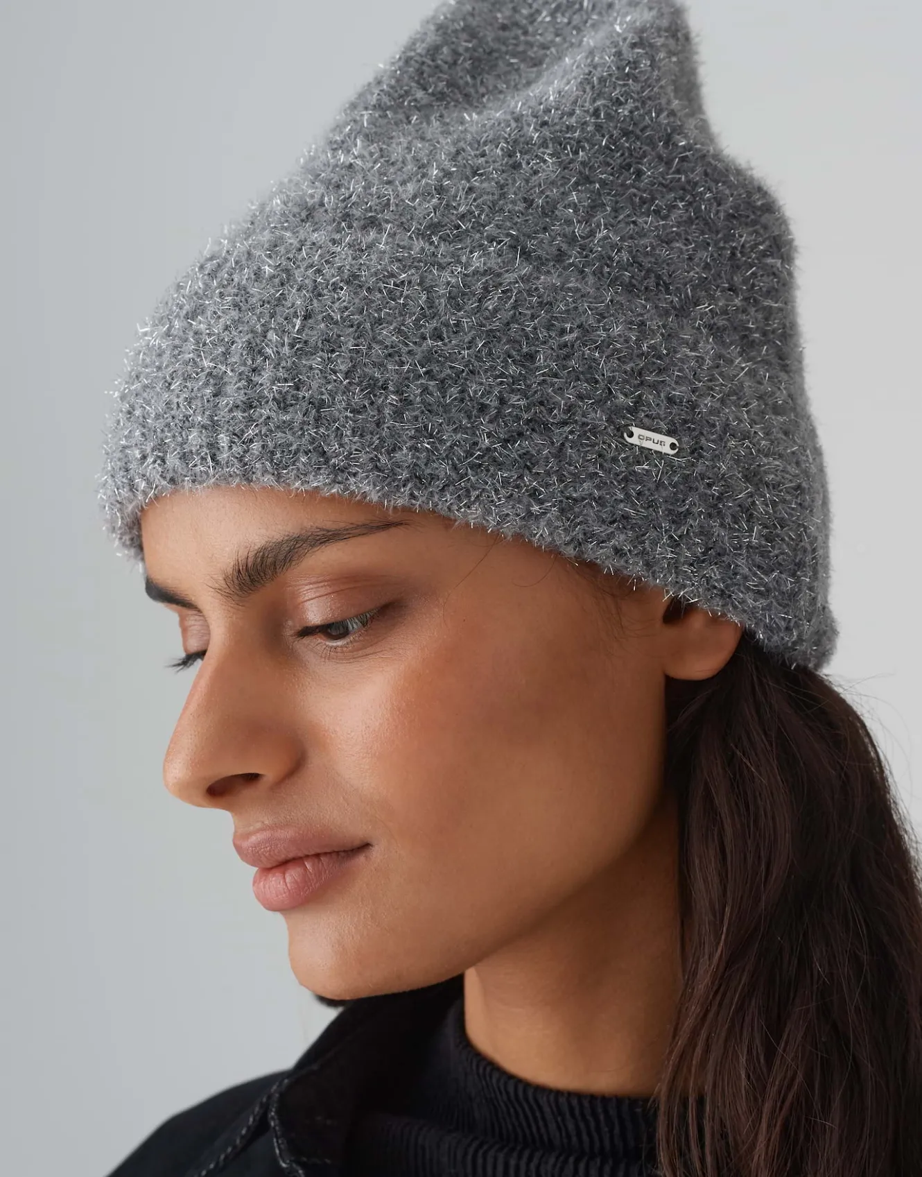 strickmtze_atwista_cap_grau_online_bestellen_2.webp OPUS Strickmütze Atwista Cap Grau Online Bestellen^Damen Accessoires