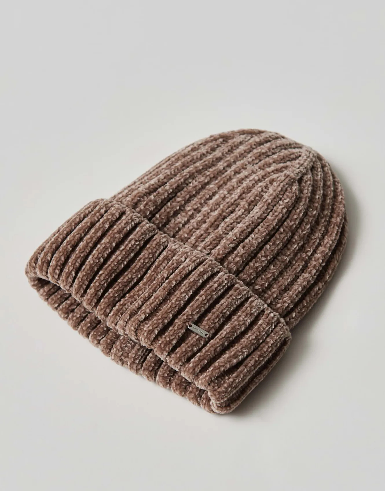 strickmtze_awami_rib_braun_online_bestellen_5.webp OPUS Strickmütze Awami Rib Braun Online Bestellen^Damen Accessoires