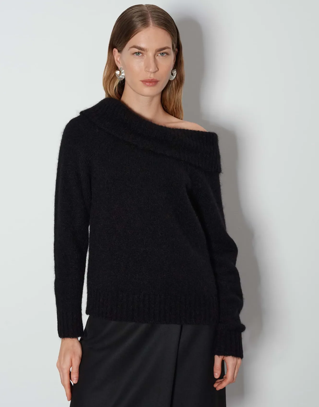 strickpullover_tabeah_schwarz_online_bestellen_1.webp OPUS Strickpullover Tabeah Schwarz Online Bestellen^Damen Strick