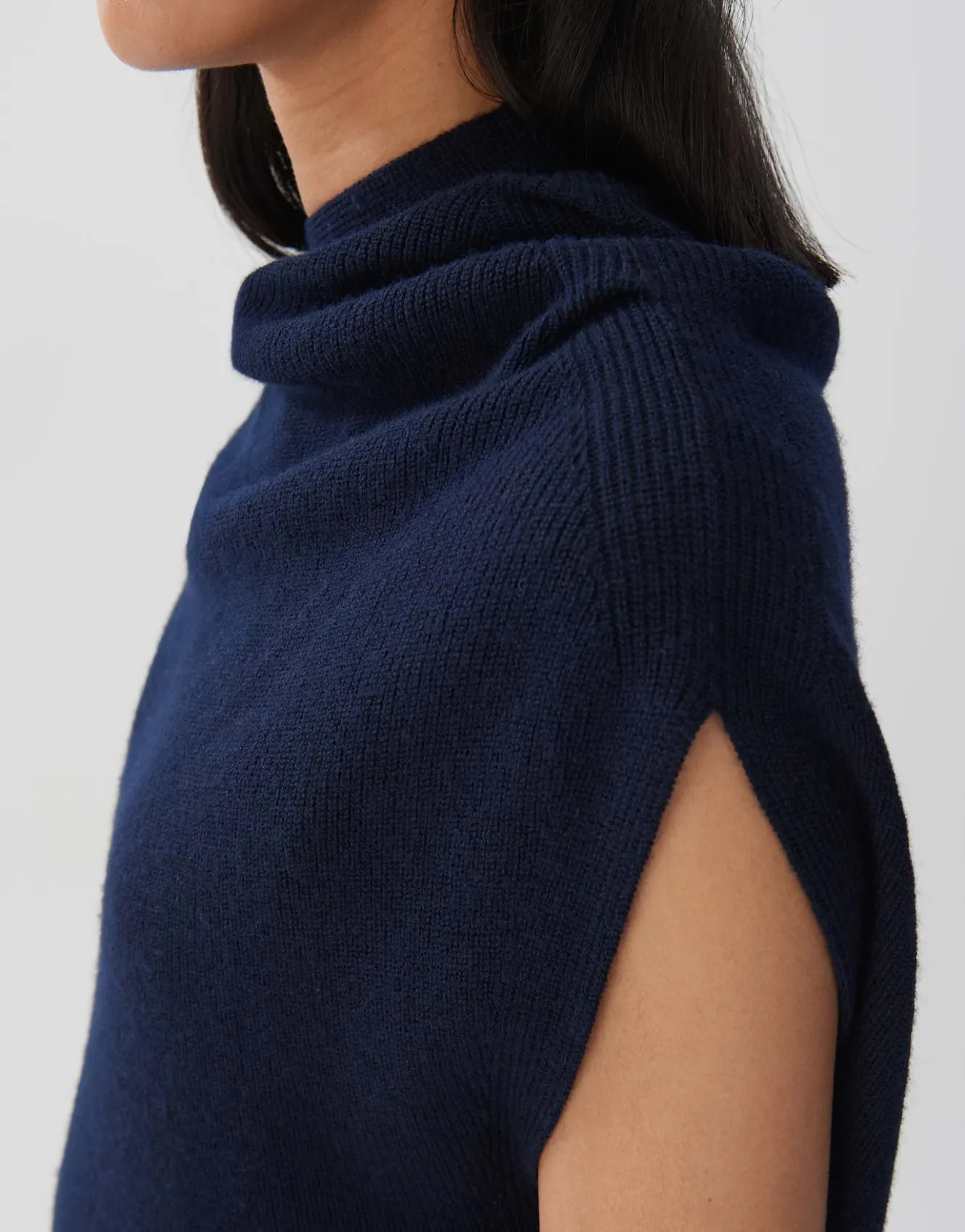 strickpullover_tamena_blau_online_bestellen_4.webp OPUS Strickpullover Tamena Blau Online Bestellen^Damen Strick