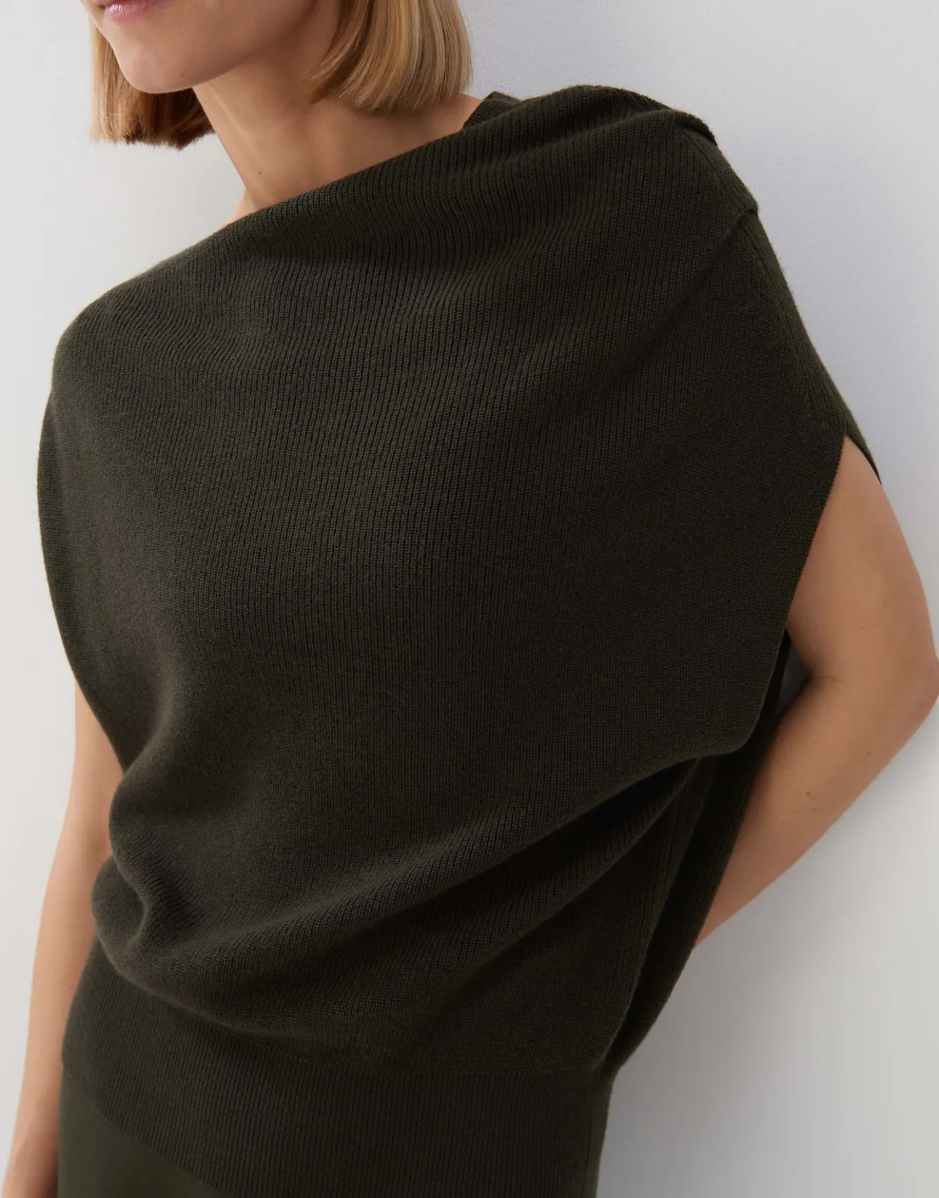 strickpullover_tamena_grn_online_bestellen_2.webp OPUS Strickpullover Tamena Grün Online Bestellen^Damen Strick