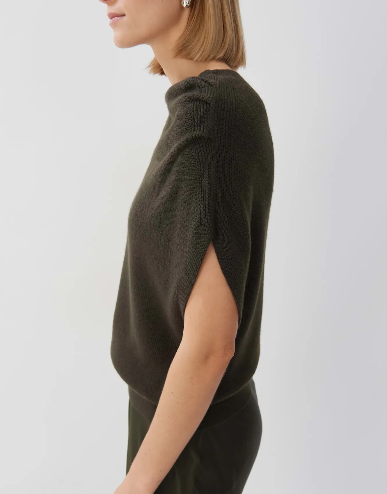 strickpullover_tamena_grn_online_bestellen_4.webp OPUS Strickpullover Tamena Grün Online Bestellen^Damen Strick