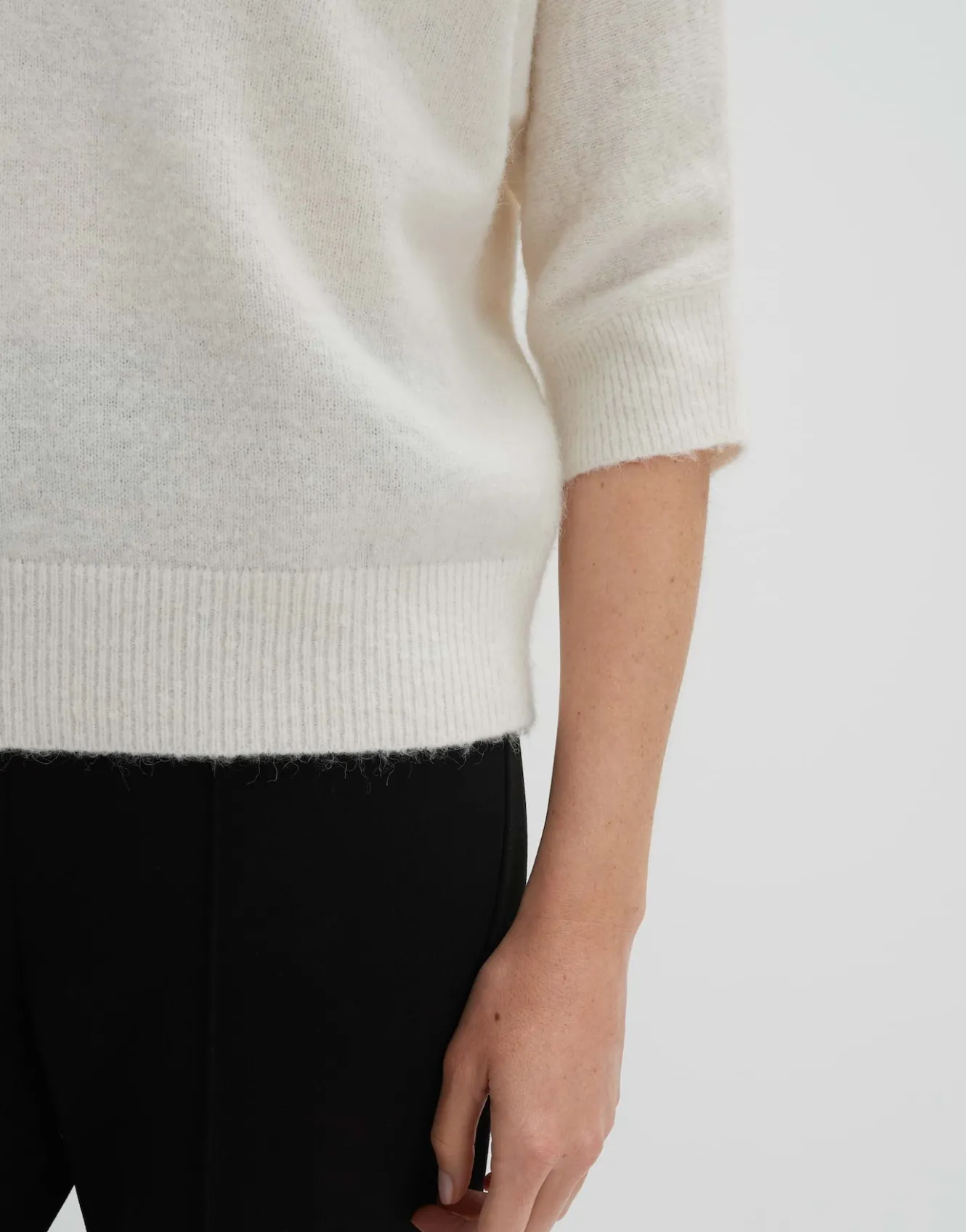 strickpullover_tamita_pure_wei_online_bestellen_3.webp OPUS Strickpullover Tamita Pure Weiß Online Bestellen^Damen Strick
