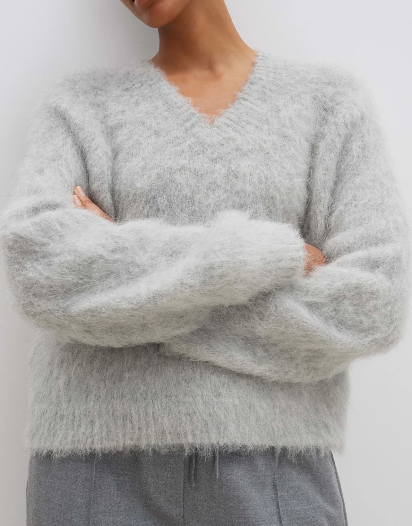 strickpullover_tanyara_grau_online_bestellen_4.webp OPUS Strickpullover Tanyara Grau Online Bestellen^Damen Strick