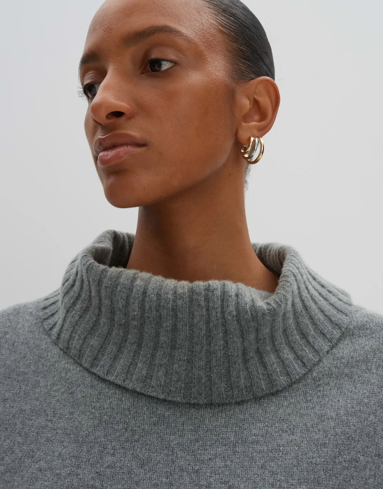 strickpullover_taxina_grau_online_bestellen_4.webp OPUS Strickpullover Taxina Grau Online Bestellen^Damen Strick