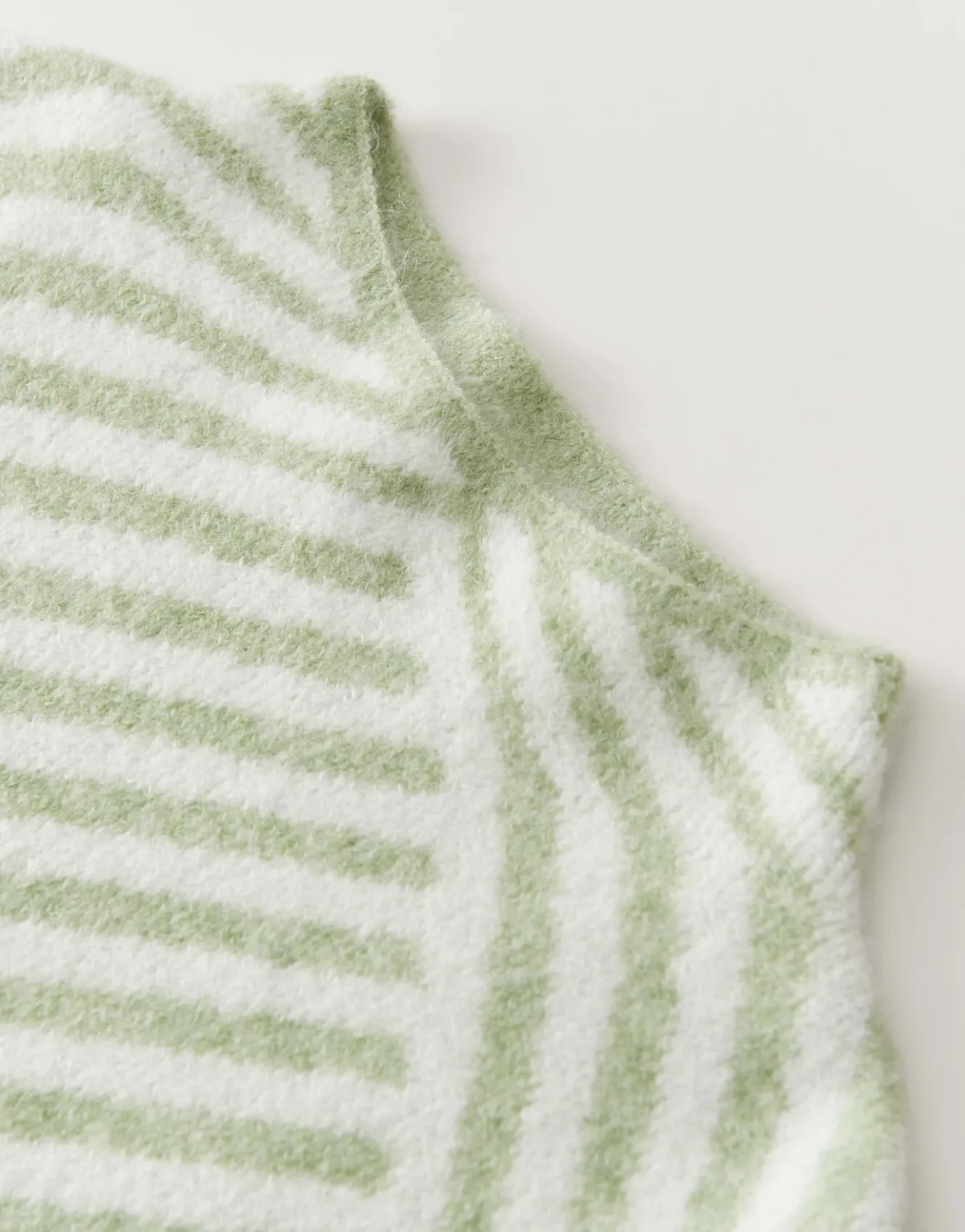 strickpullover_tonica_grn_online_bestellen_9.webp OPUS Strickpullover Tonica Grün Online Bestellen^Damen Strick