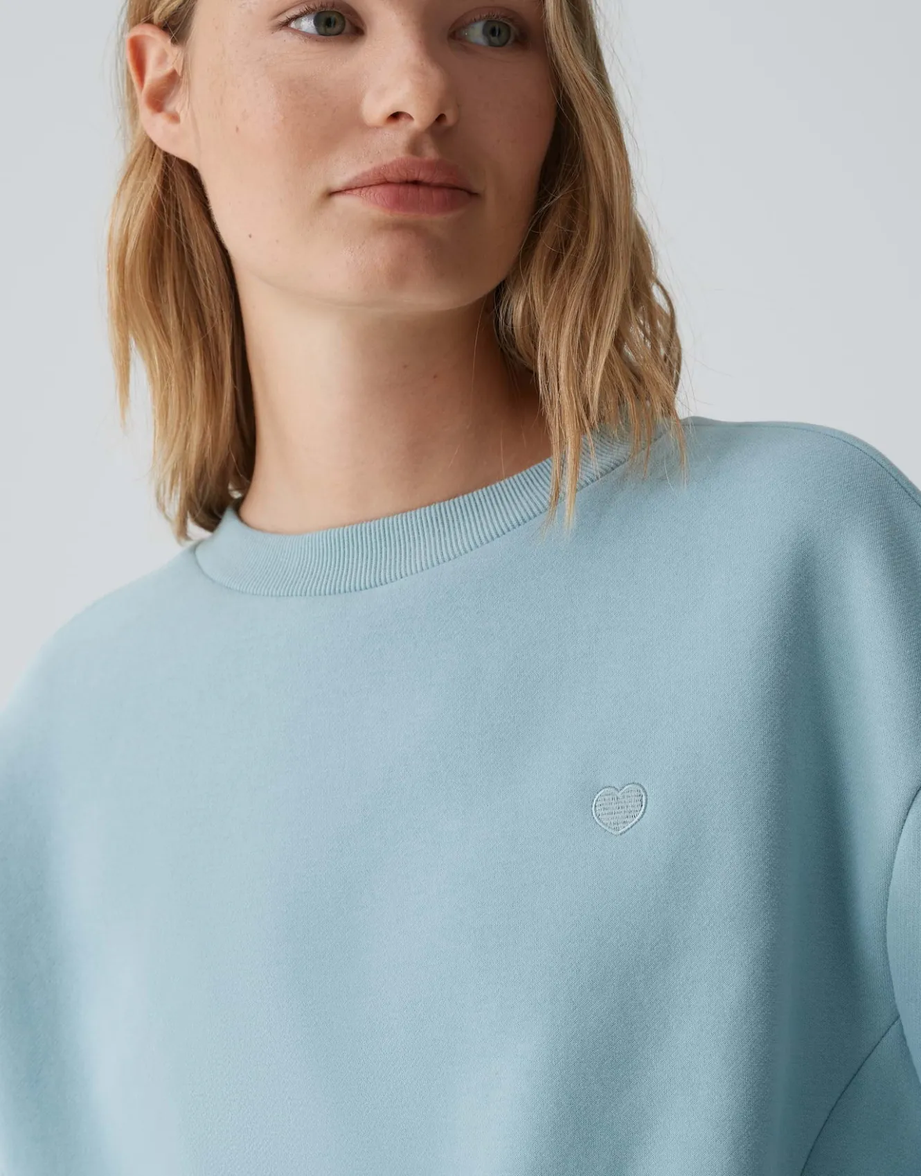 sweater_godira_blau_online_bestellen_3-1.webp OPUS Sweater Godira Blau Online Bestellen^Damen Sweat