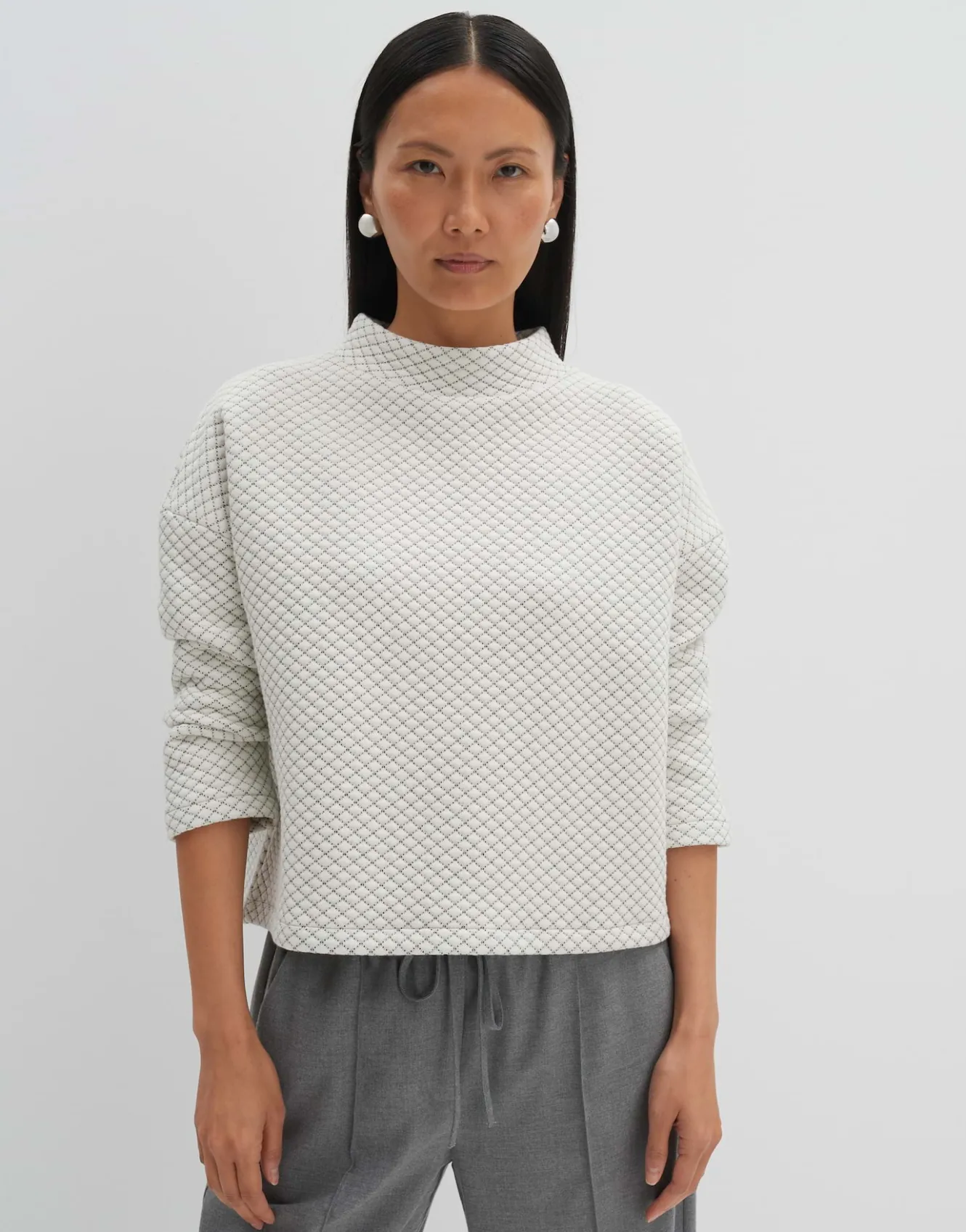 sweater_ucristal_detail_wei_online_bestellen_1.webp OPUS Sweater Ucristal Detail Weiß Online Bestellen^Damen Sweat