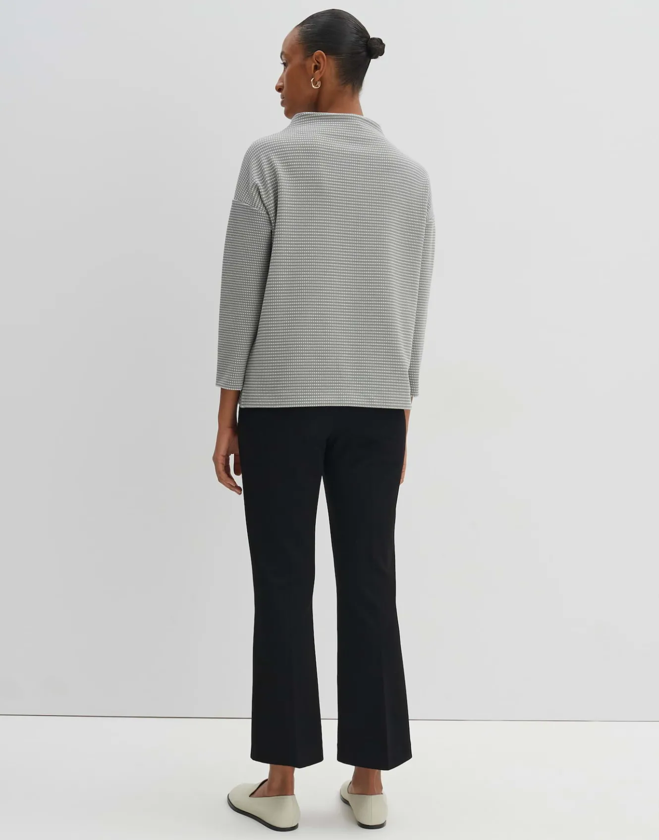 sweater_ujannah_grau_online_bestellen_2.webp OPUS Sweater Ujannah Grau Online Bestellen^Damen Sweat