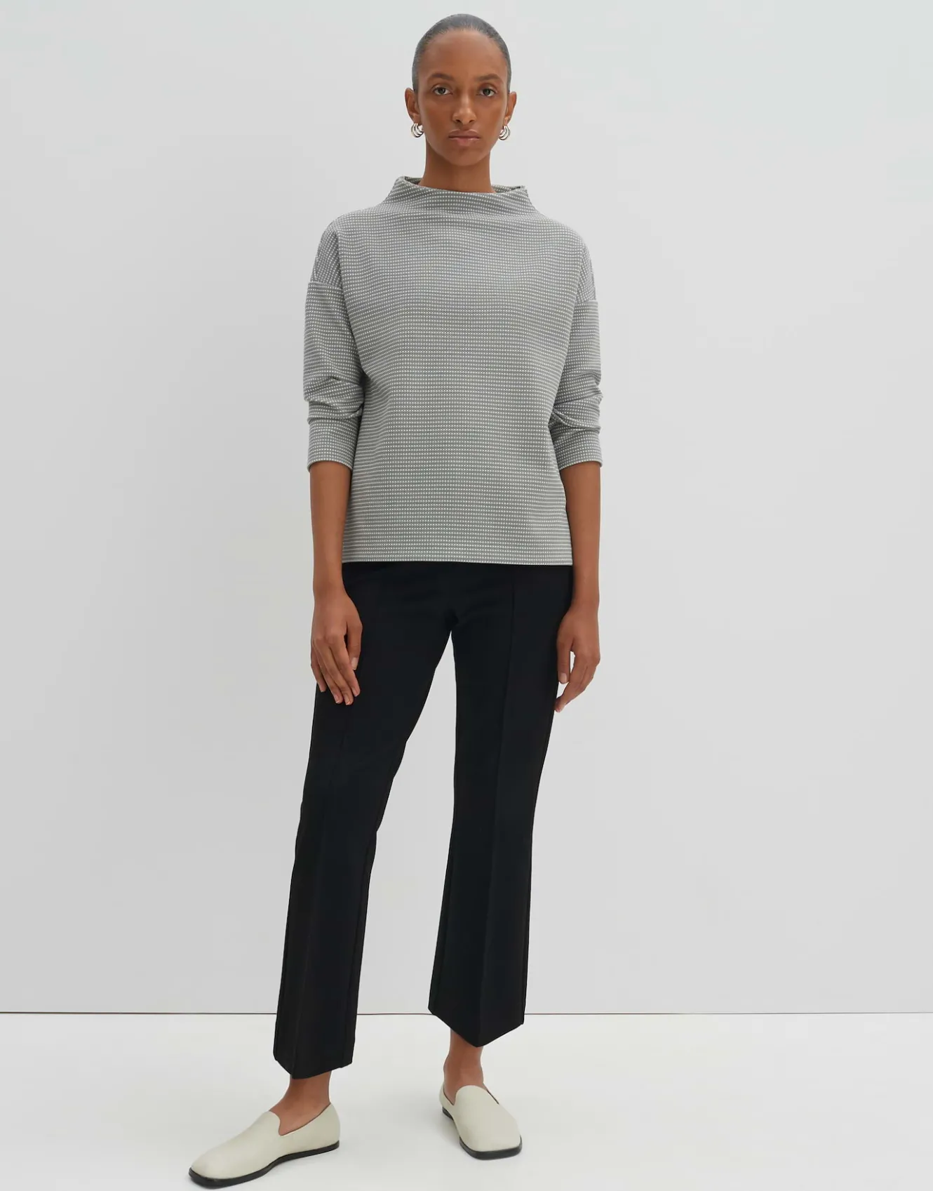 sweater_ujannah_grau_online_bestellen_5.webp OPUS Sweater Ujannah Grau Online Bestellen^Damen Sweat