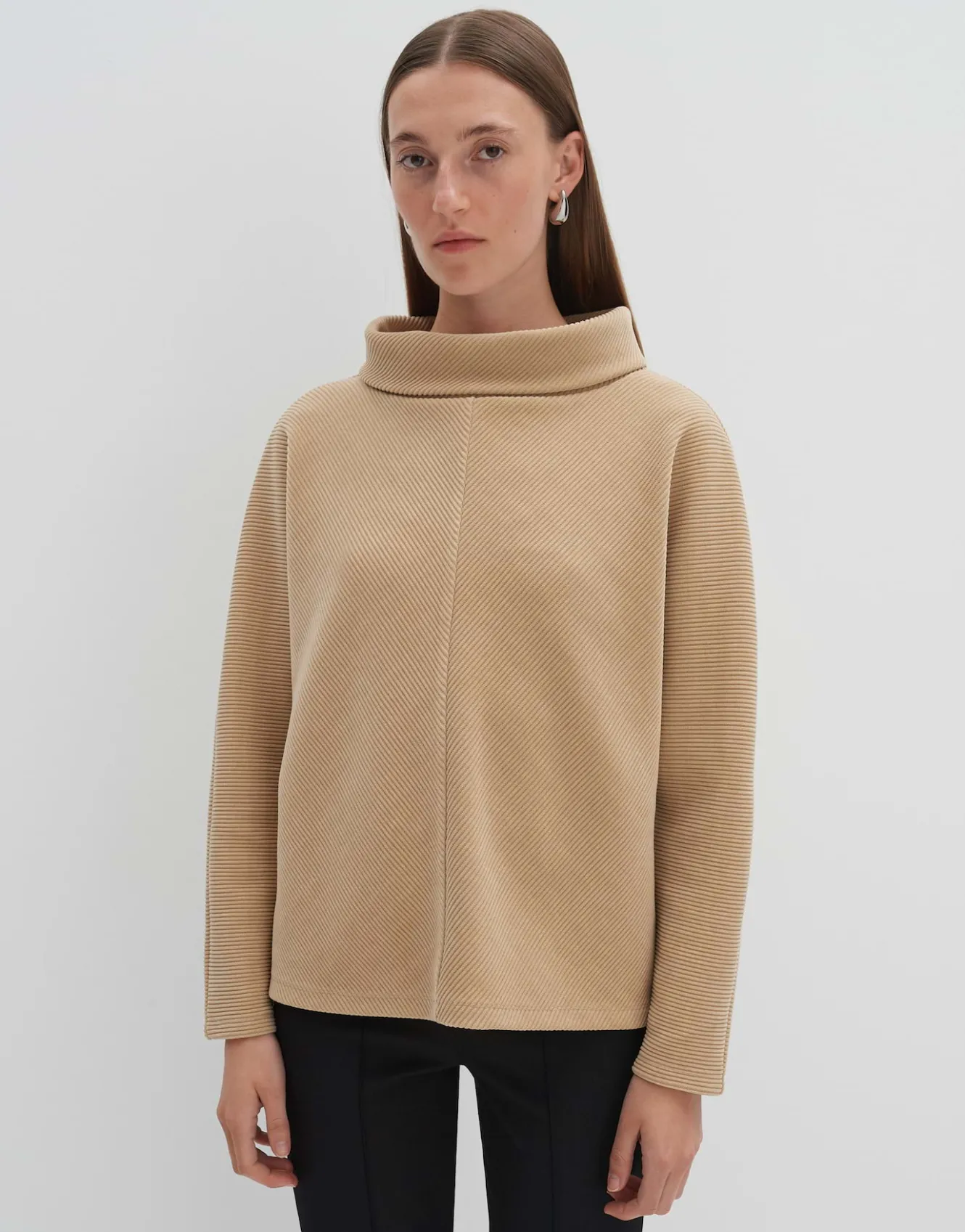 sweater_umaja_beige_online_bestellen_1.webp OPUS Sweater Umaja Beige Online Bestellen^Damen Sweat