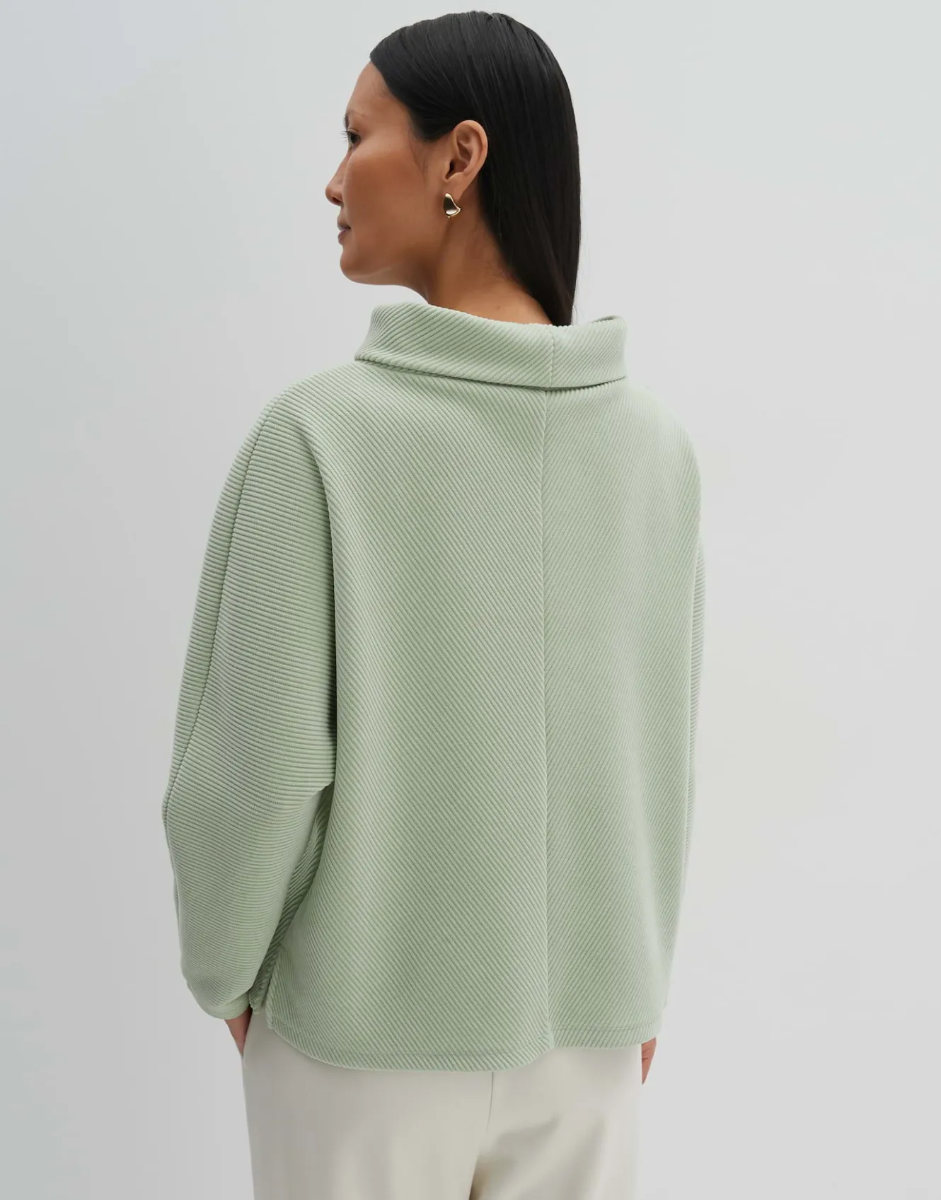 sweater_umaja_grn_online_bestellen_2.webp OPUS Sweater Umaja Grün Online Bestellen^Damen Sweat
