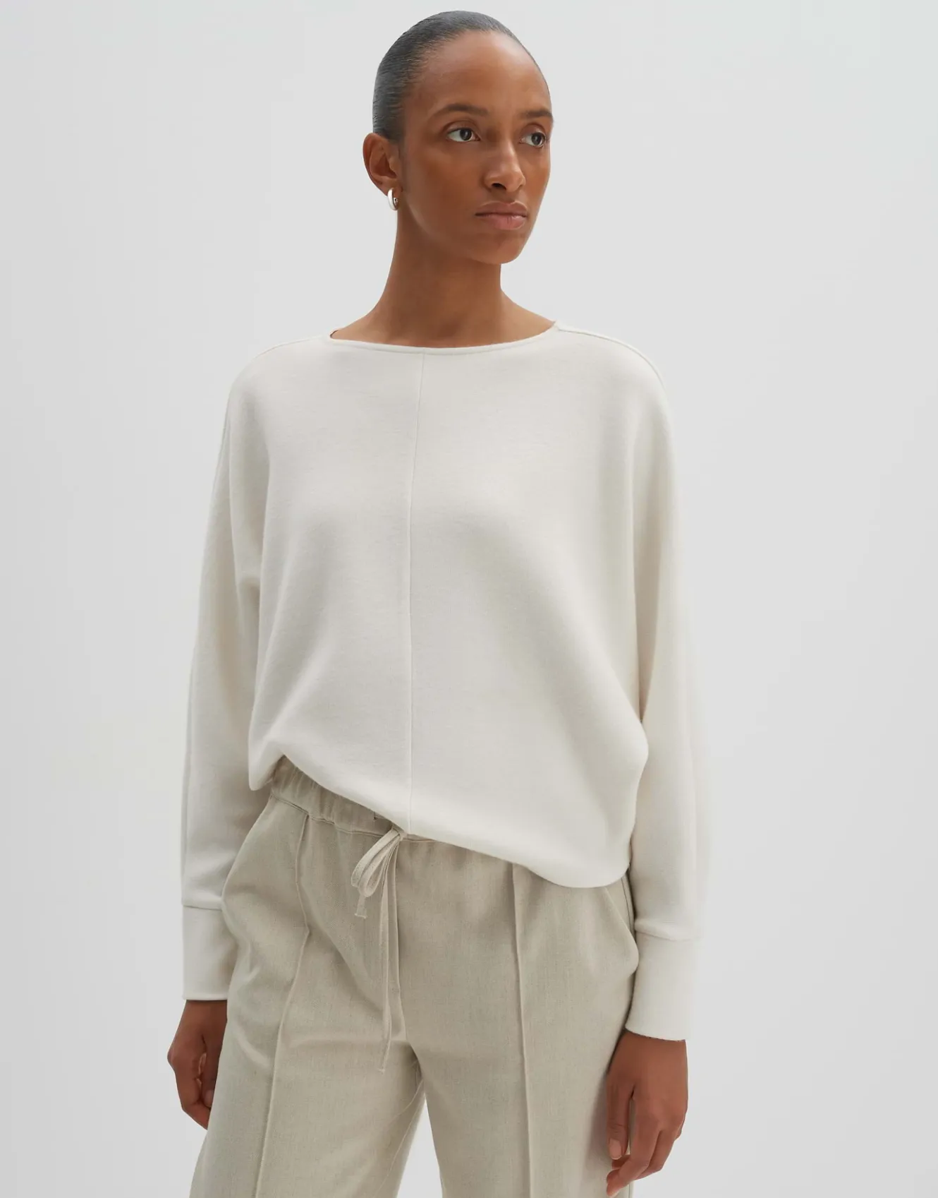 sweater_utibby_wei_online_bestellen_1.webp OPUS Sweater Utibby Weiß Online Bestellen^Damen Sweat