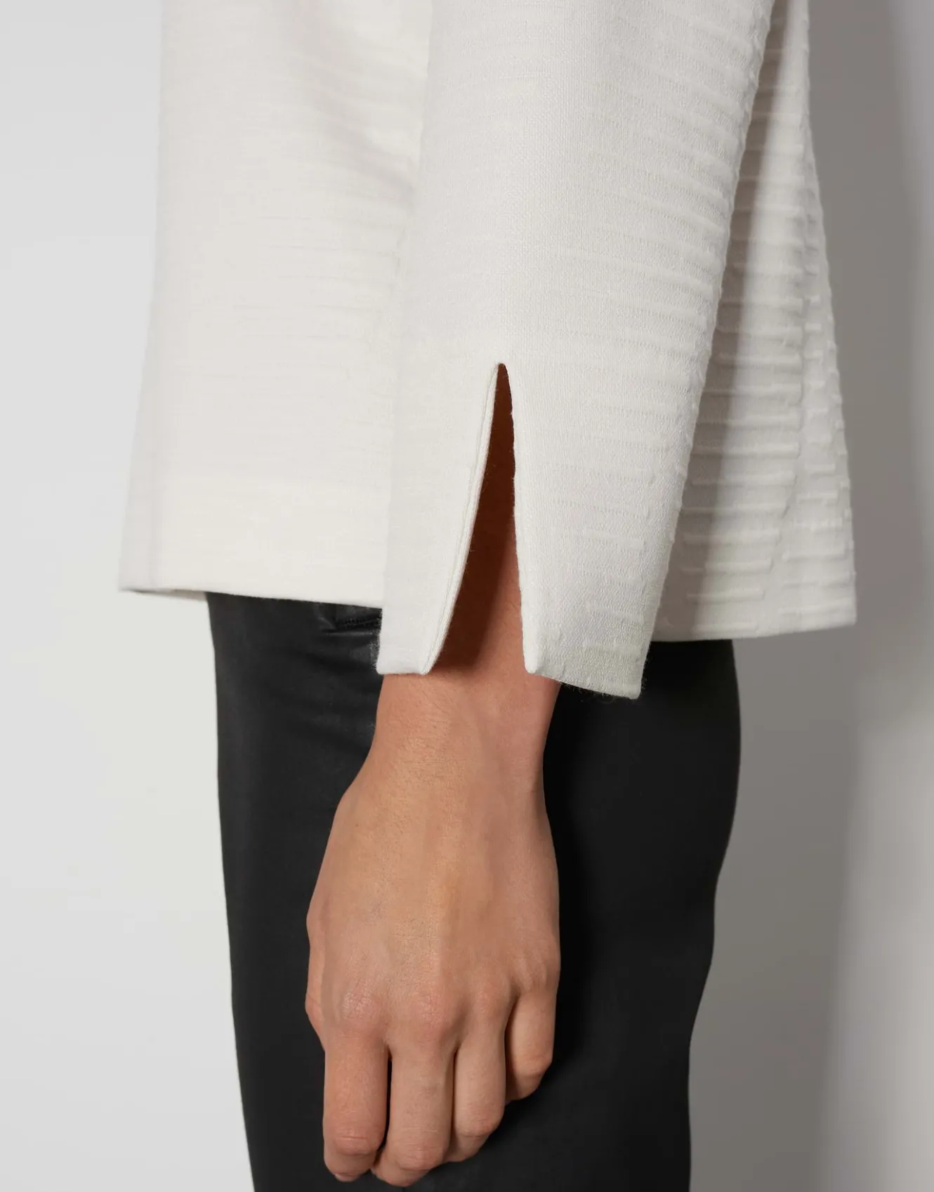 sweater_uvienna_wei_online_bestellen_3.webp OPUS Sweater Uvienna Weiß Online Bestellen^Damen Sweat