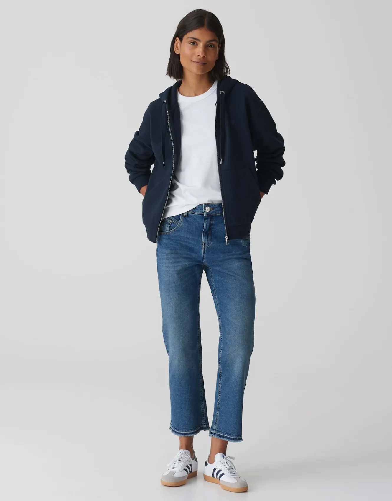 sweatjacke_gojami_blau_online_bestellen_0.webp OPUS Sweatjacke Gojami Blau Online Bestellen^Damen Sweat
