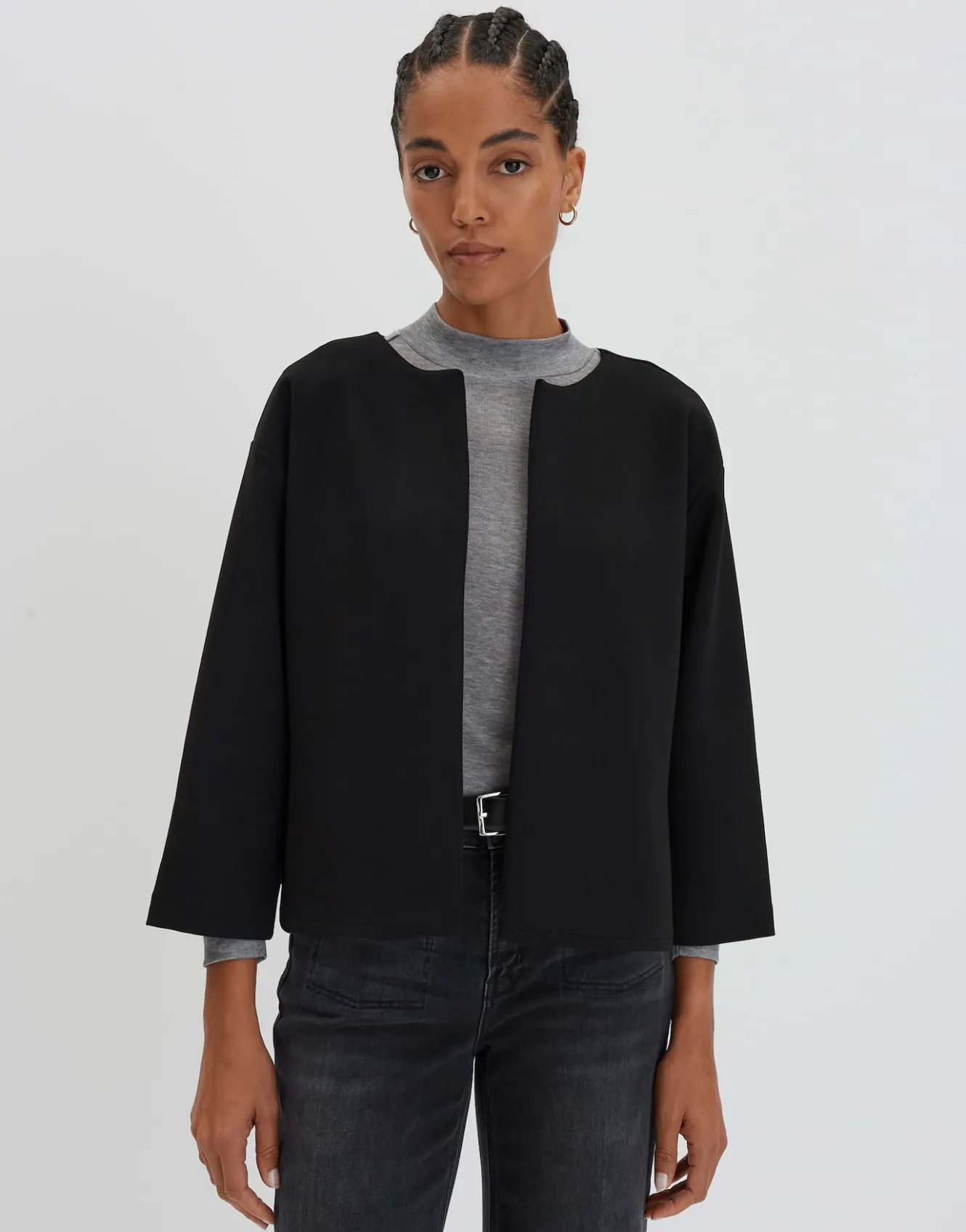 sweatjacke_uleiko_schwarz_online_bestellen_1.webp OPUS Sweatjacke Uleiko Schwarz Online Bestellen^Damen Sweat