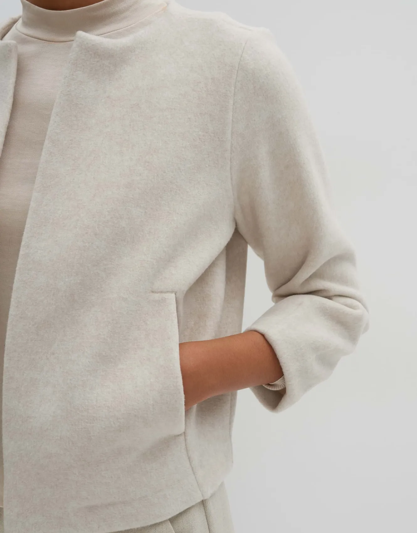 sweatjacke_utina_beige_online_bestellen_4.webp OPUS Sweatjacke Utina Beige Online Bestellen^Damen Sweat