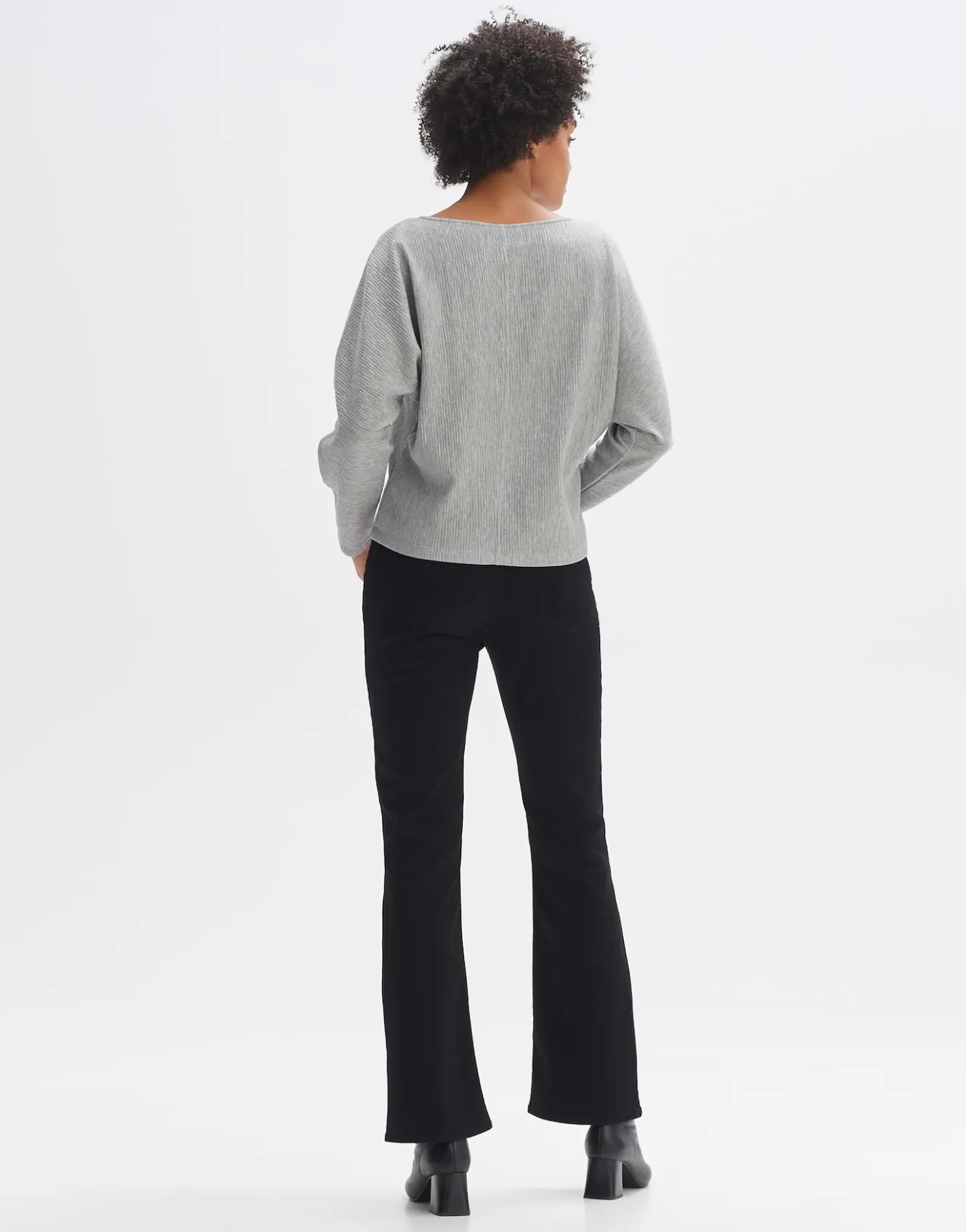 sweatshirt_garkles_grau_online_bestellen_3.webp OPUS Sweatshirt Garkles Grau Online Bestellen^Damen Sweat