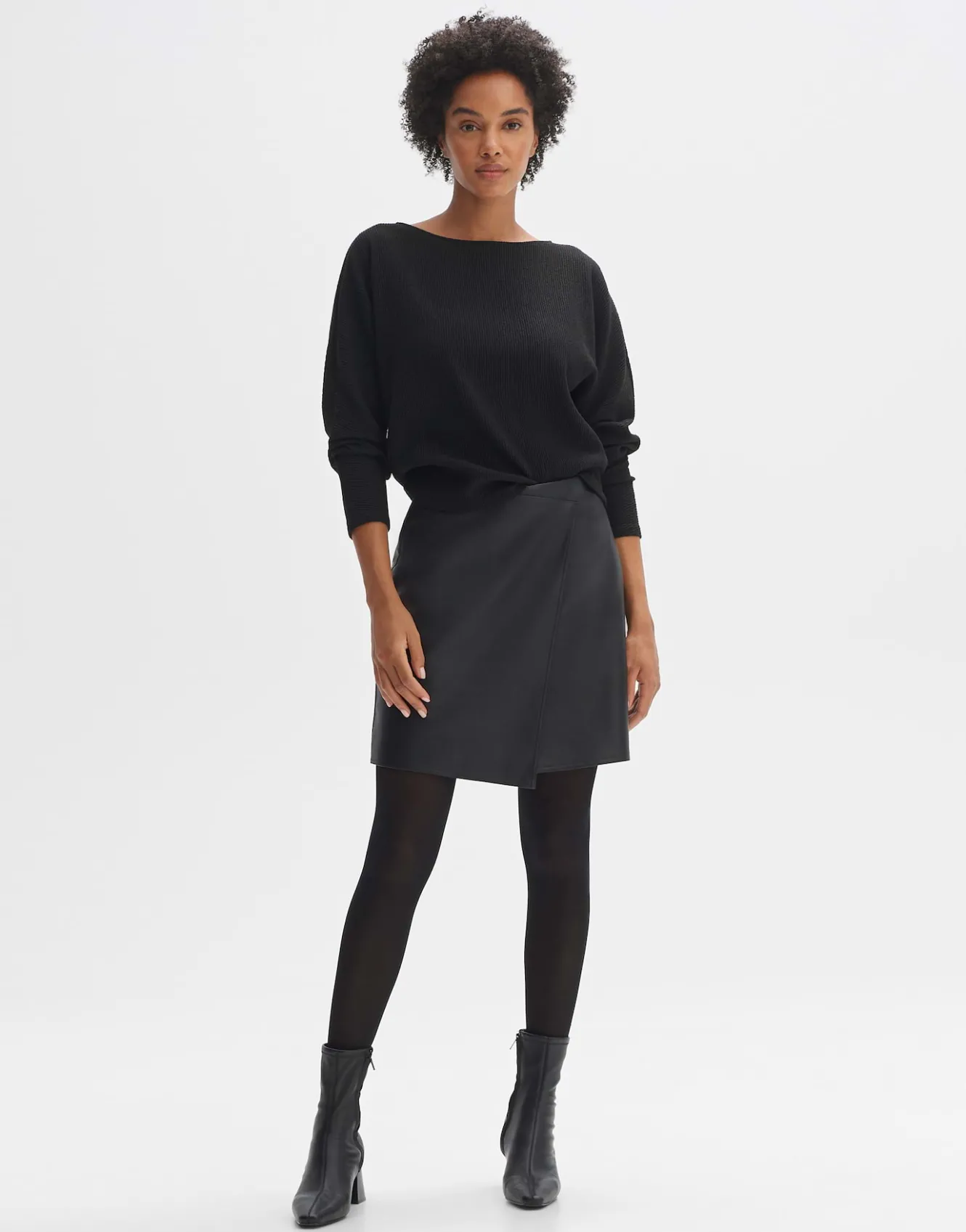 sweatshirt_garkles_schwarz_online_bestellen_0.webp OPUS Sweatshirt Garkles Schwarz Online Bestellen^Damen Sweat
