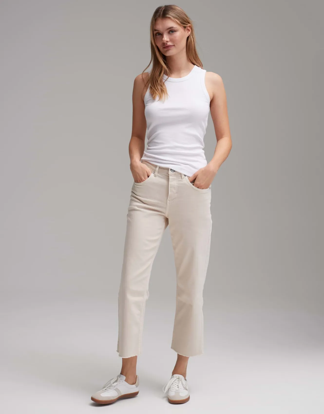 tank_top_ilesso_wei_online_bestellen_4.webp OPUS Tank Top Ilesso Weiß Online Bestellen^Damen Basics | Shirts