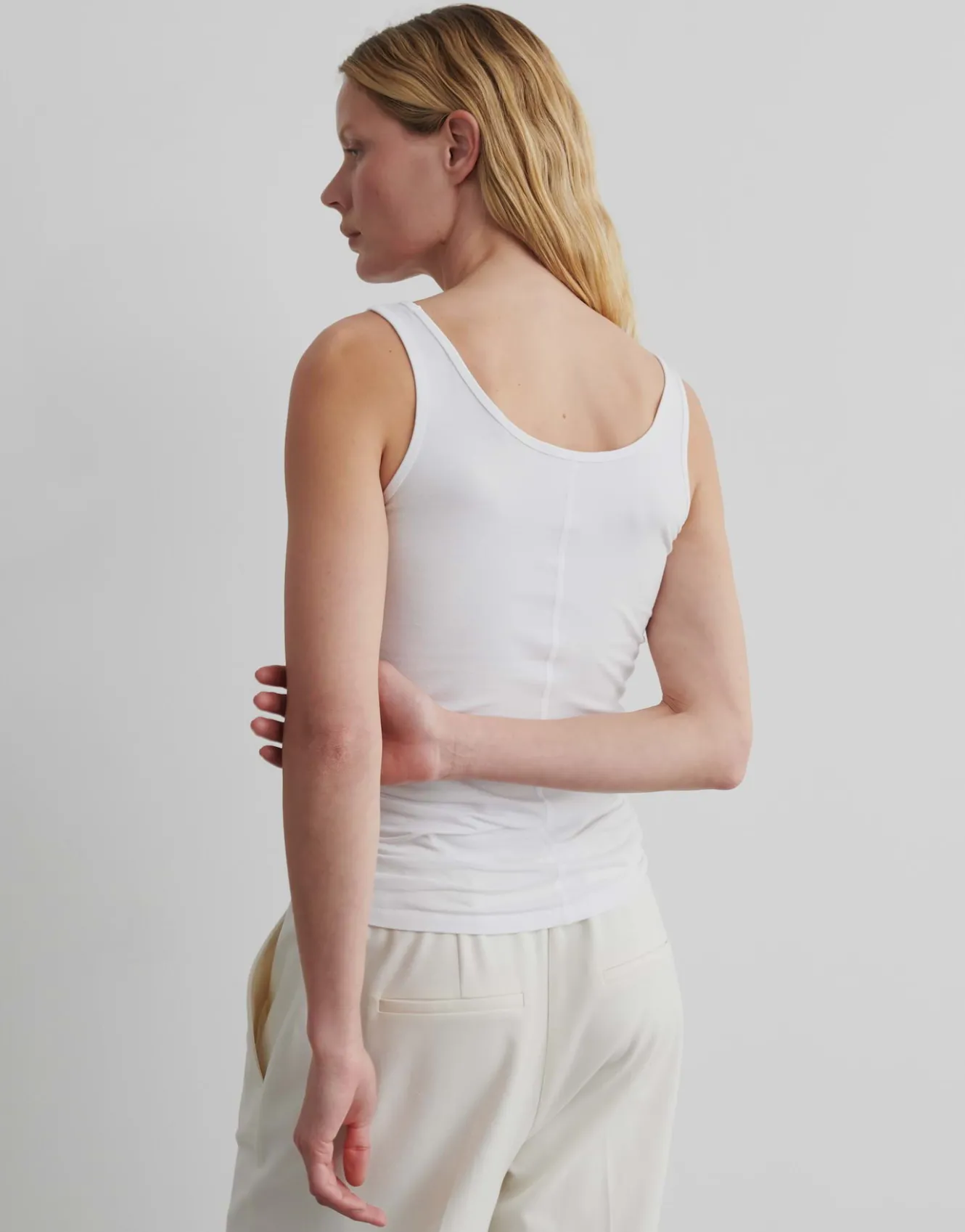 top_kthi_wei_online_bestellen_2-1.webp OPUS Top Käthi Weiß Online Bestellen^Damen Basics | Shirts