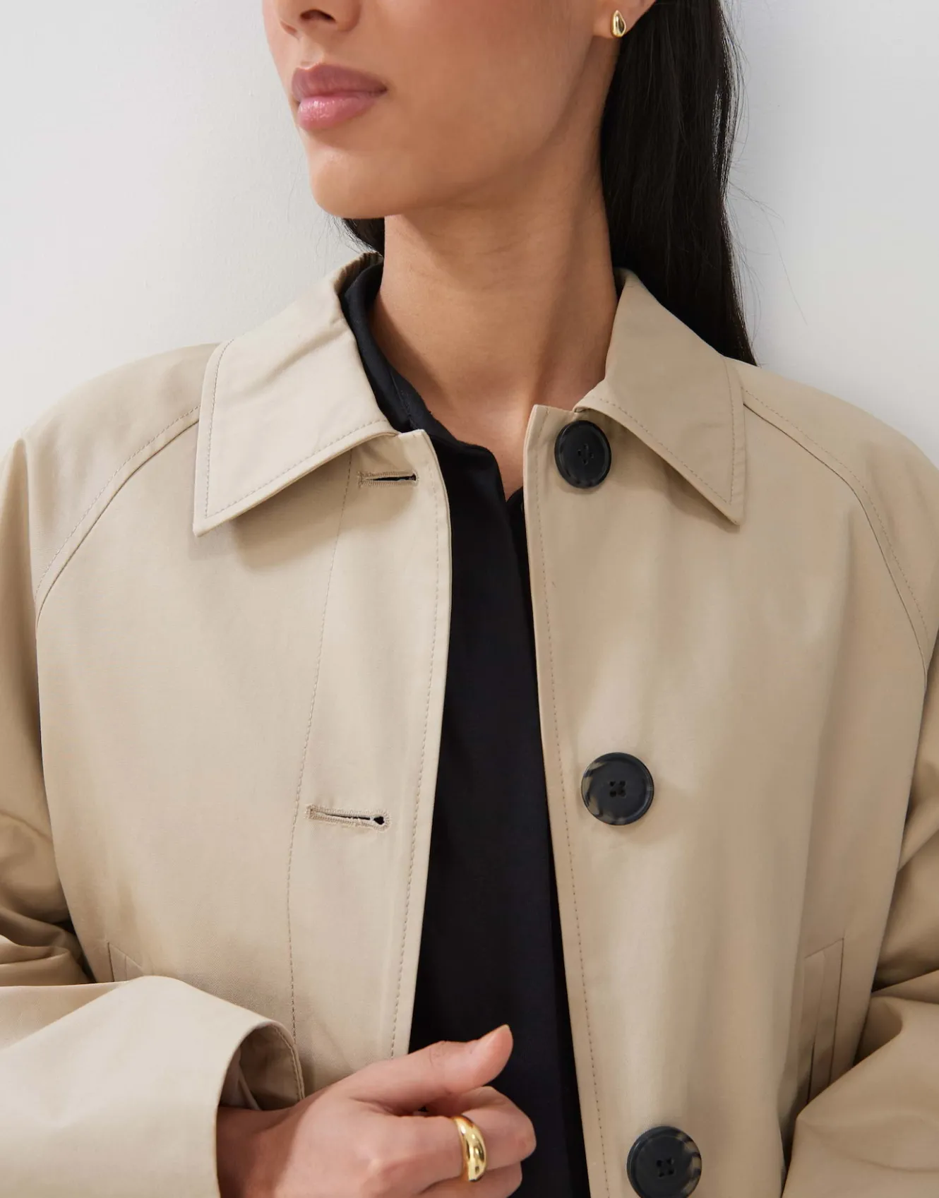 trenchjacke_vanami_beige_online_bestellen_4.webp OPUS Trenchjacke Vanami Beige Online Bestellen^Damen Jacken / Mäntel | Blazer / Westen