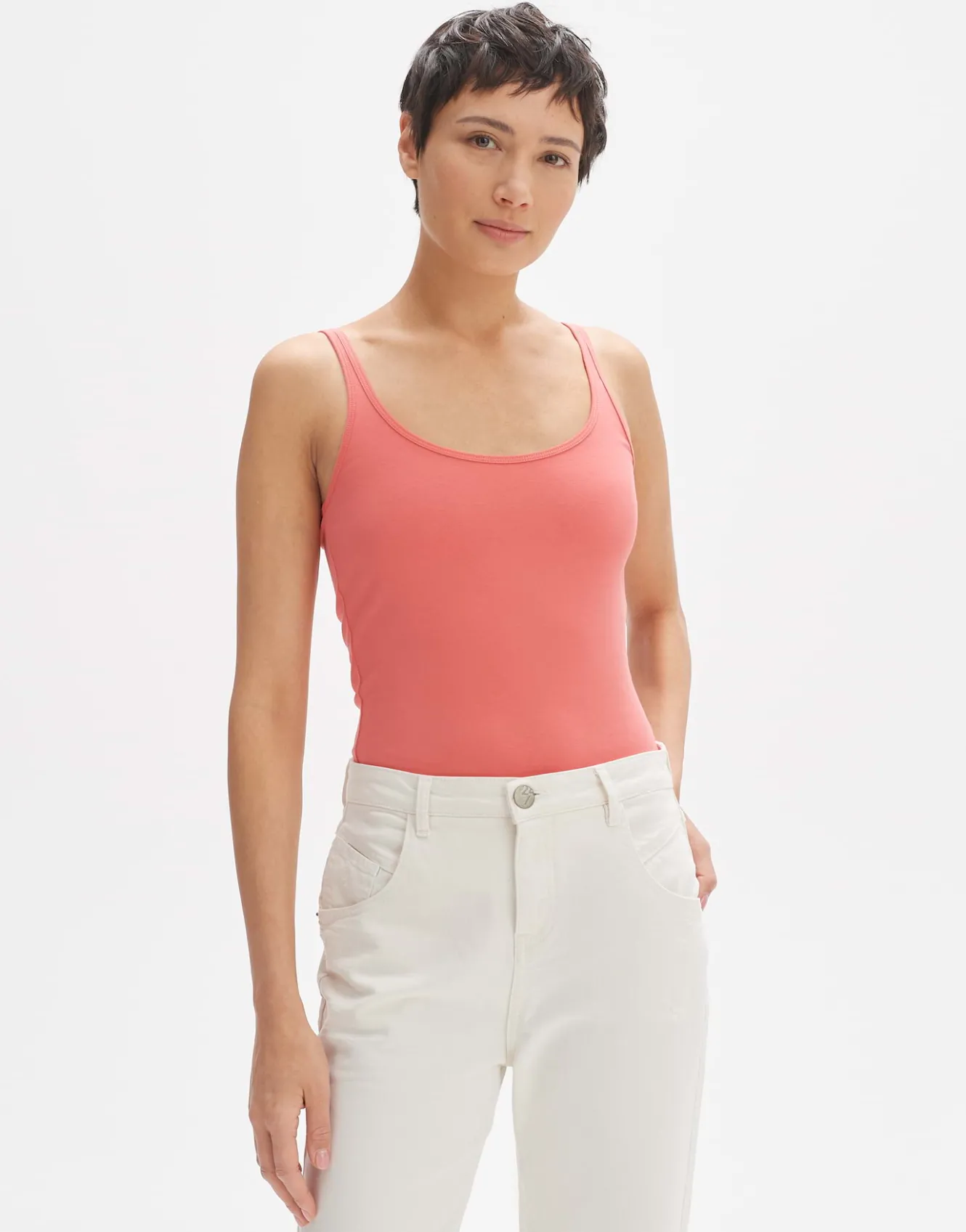 trgertop_ina_rot_online_bestellen_1.webp OPUS Trägertop Ina Rot Online Bestellen^Damen Basics | Shirts