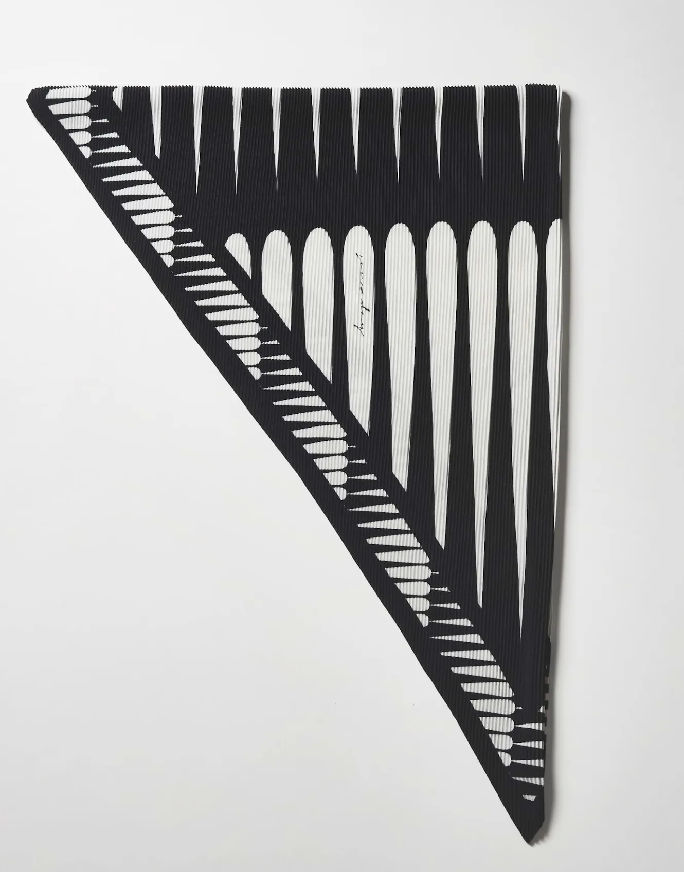 tuch_bienna_scarf_schwarz_online_bestellen_4.webp OPUS Tuch Bienna Scarf Schwarz Online Bestellen^Damen Accessoires